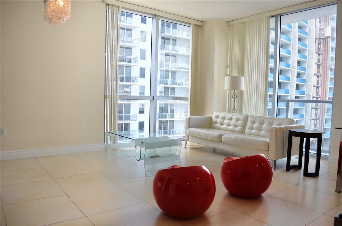 1060 Brickell #1617, Miami FL 33131