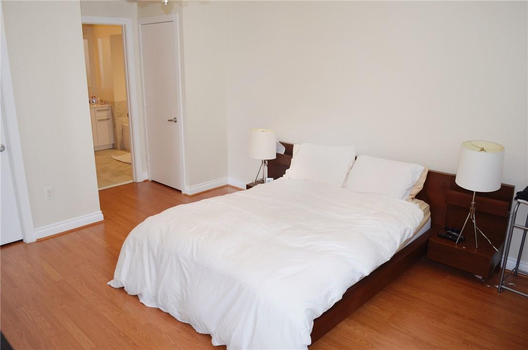 1060 Brickell #1617, Miami FL 33131