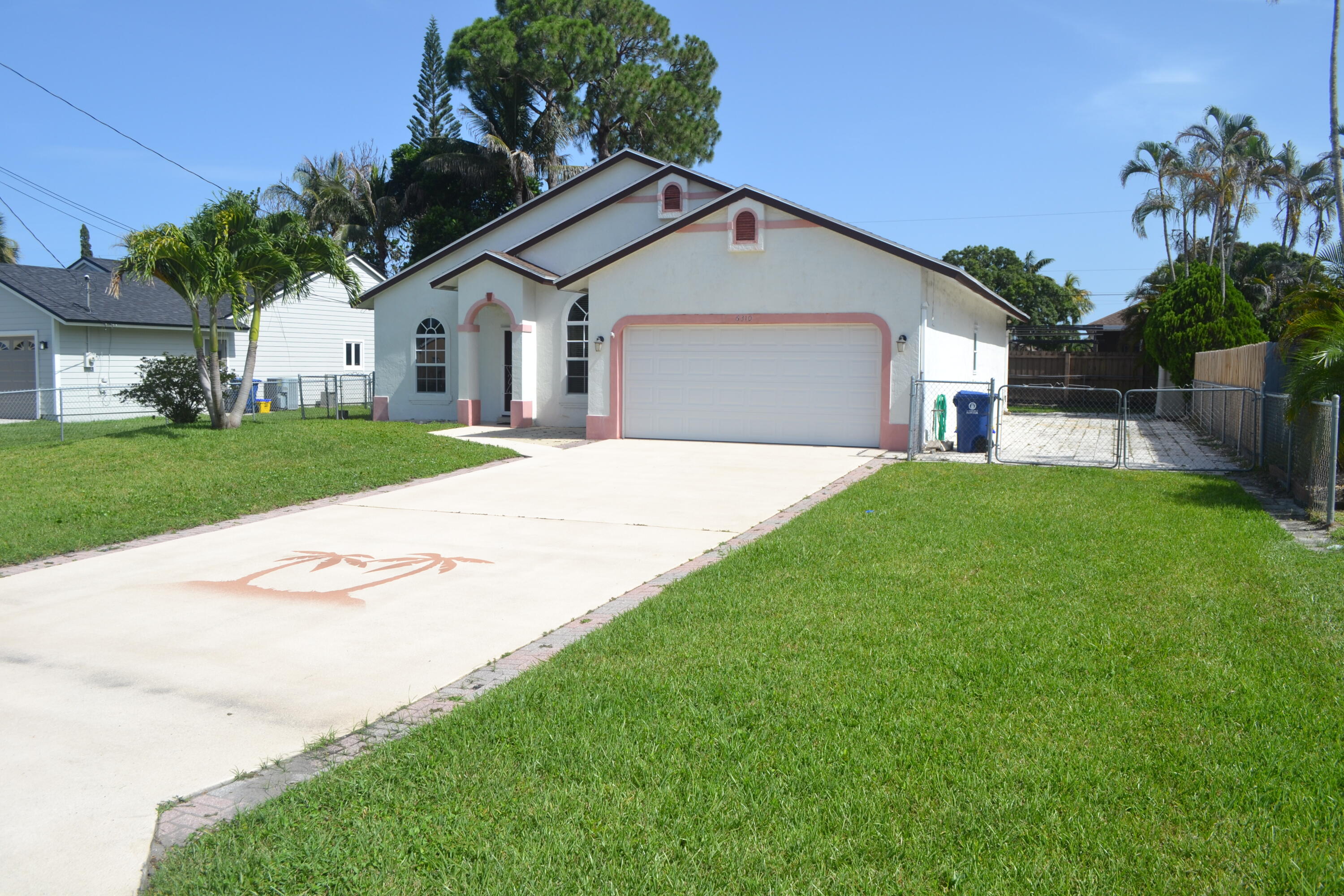 6310 Drake, Jupiter FL 33458