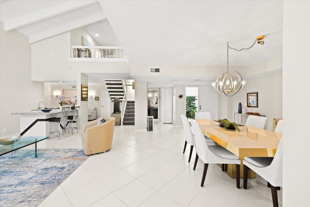 7338 Woodmont, Boca Raton FL 33434