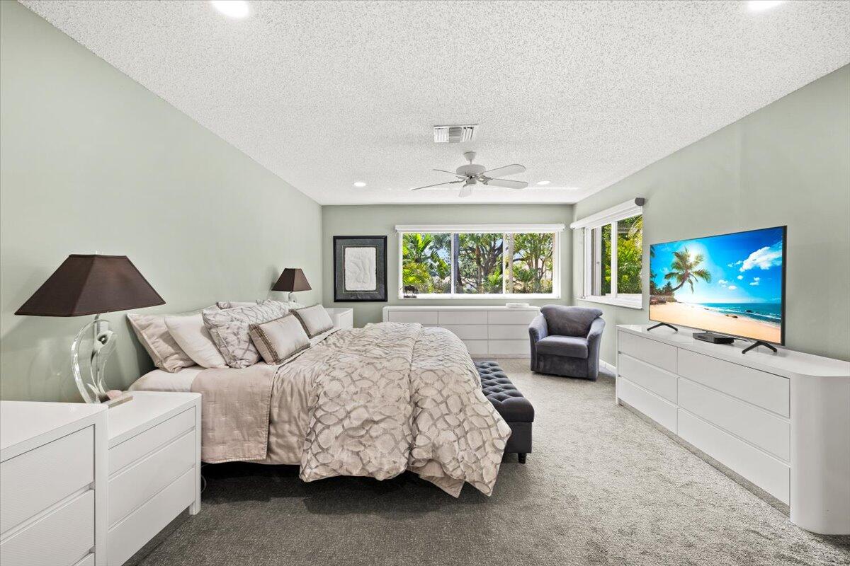 7338 Woodmont, Boca Raton FL 33434