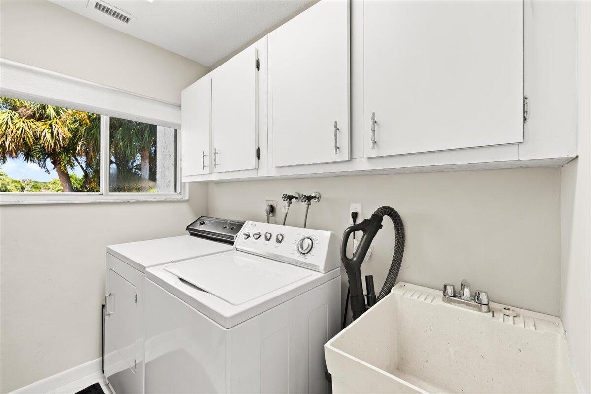 7338 Woodmont, Boca Raton FL 33434