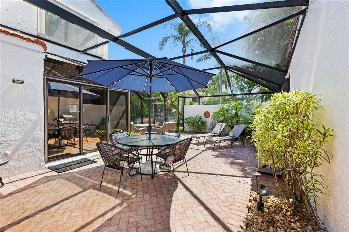 7338 Woodmont, Boca Raton FL 33434