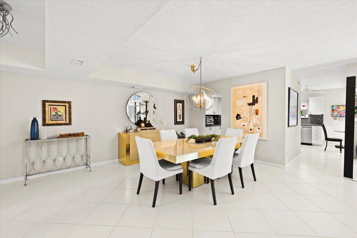 7338 Woodmont, Boca Raton FL 33434