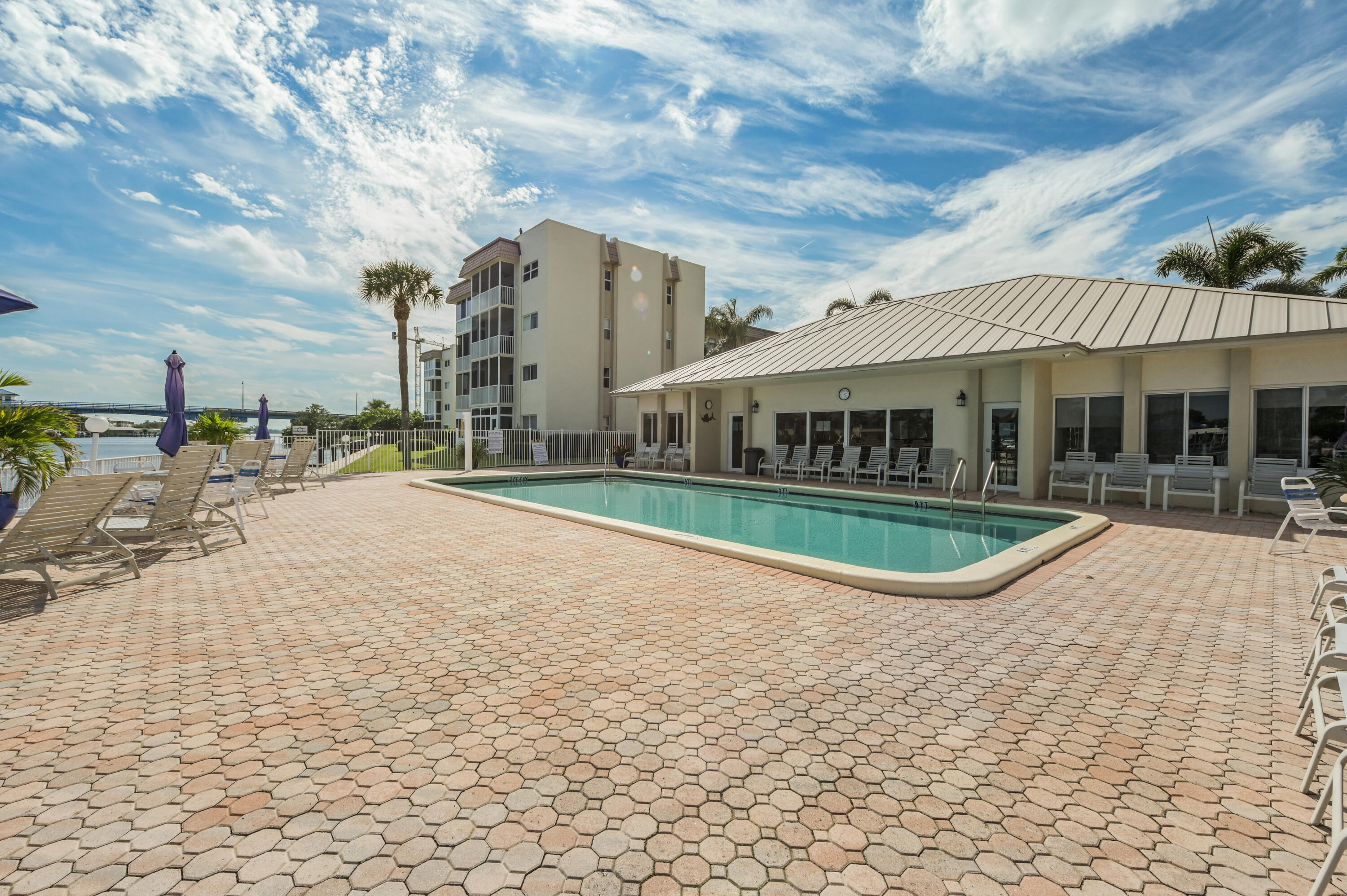 650 Snug Harbor #G401, Boynton Beach FL 33435