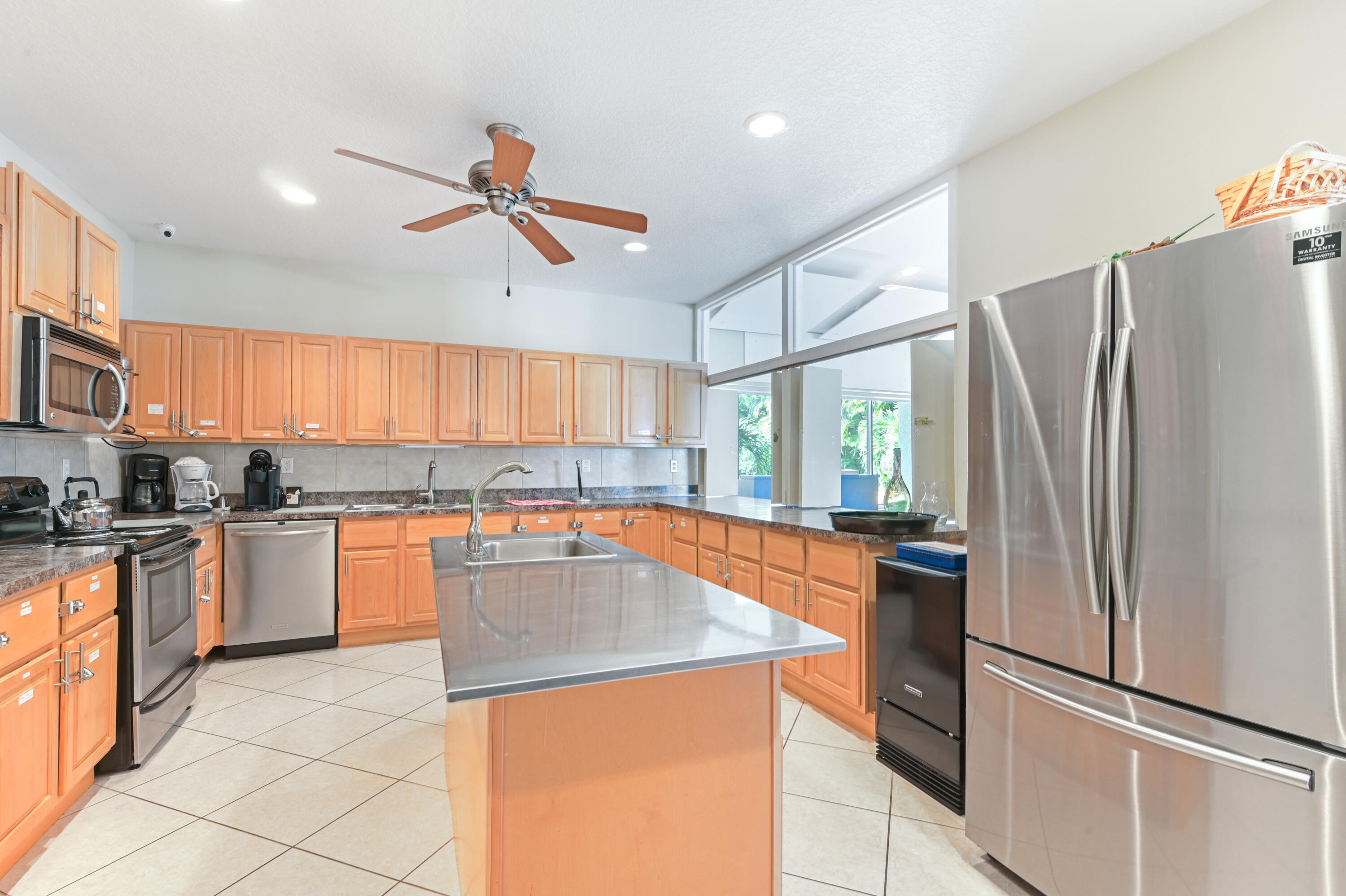 650 Snug Harbor #G401, Boynton Beach FL 33435