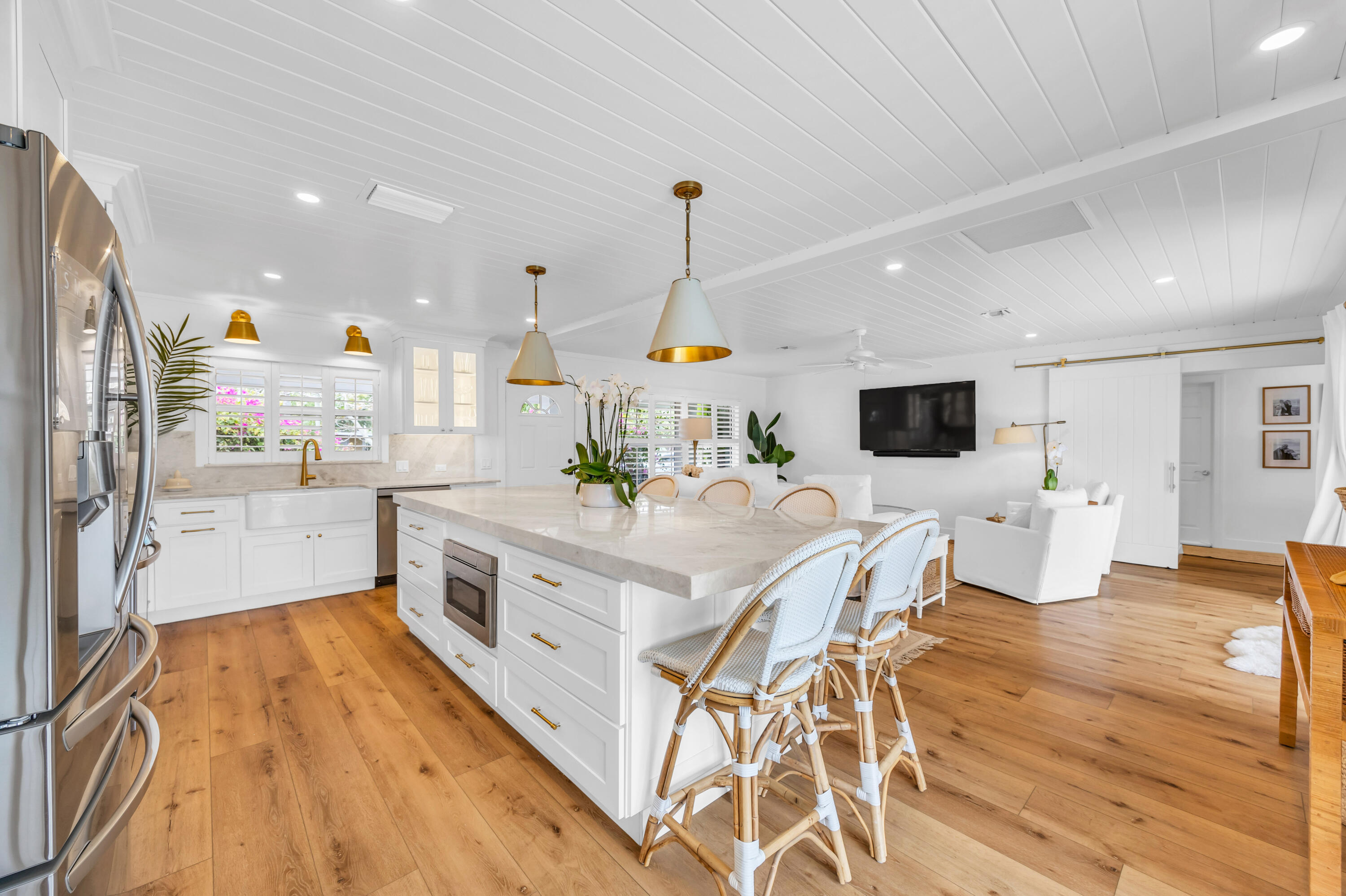 366 ELM, Tequesta FL 33469