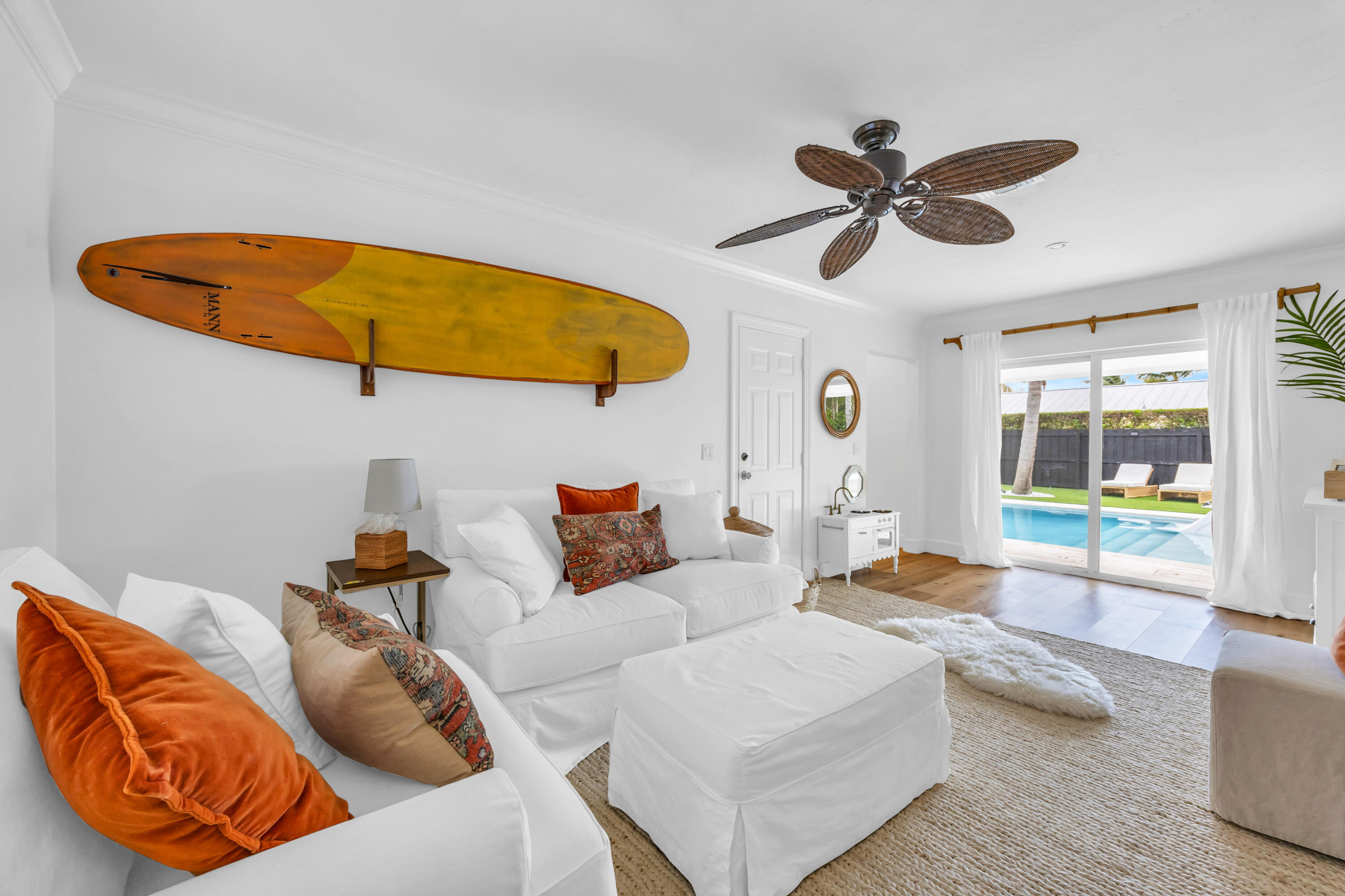 366 ELM, Tequesta FL 33469