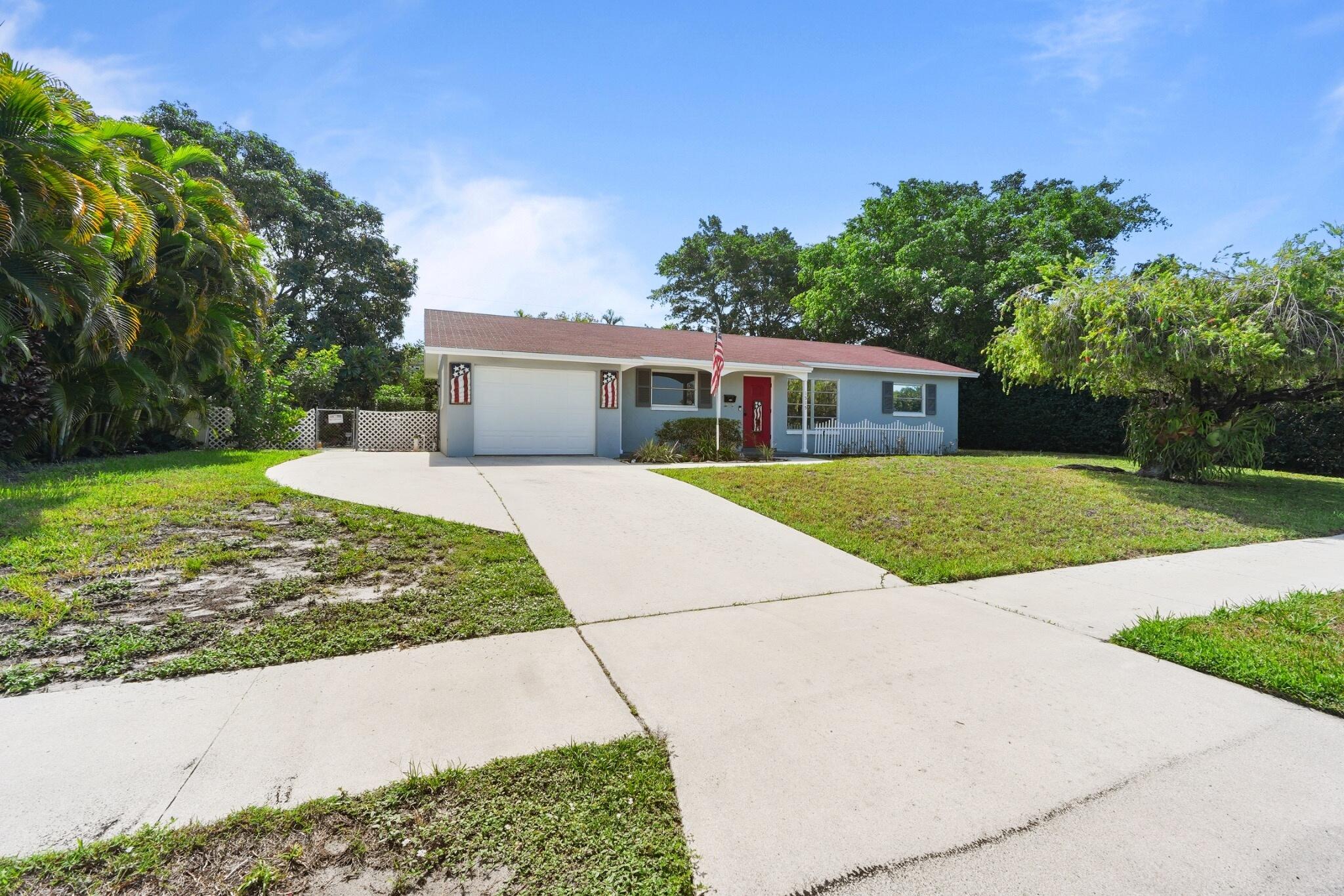 1515 CRESCENT, Lake Park FL 33403