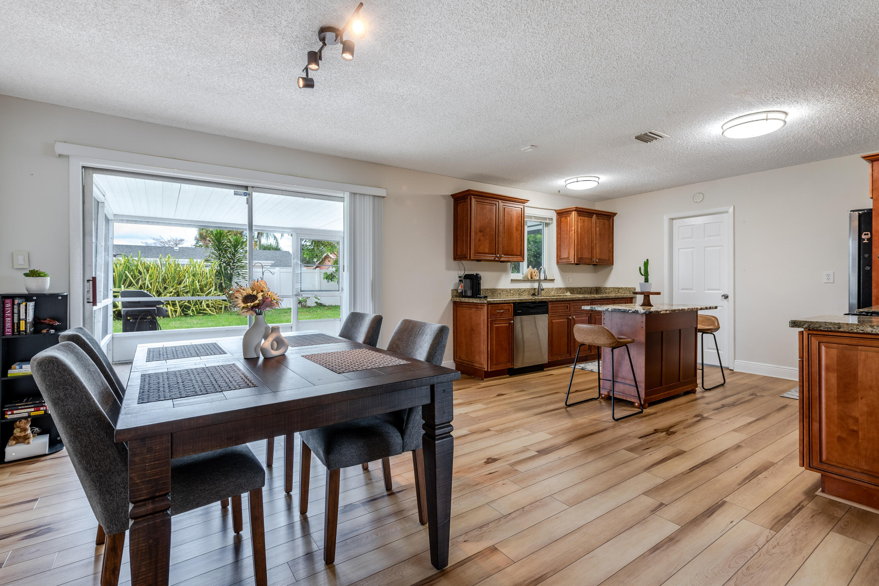 4317 APPLECREST, Palm Beach Gardens FL 33410