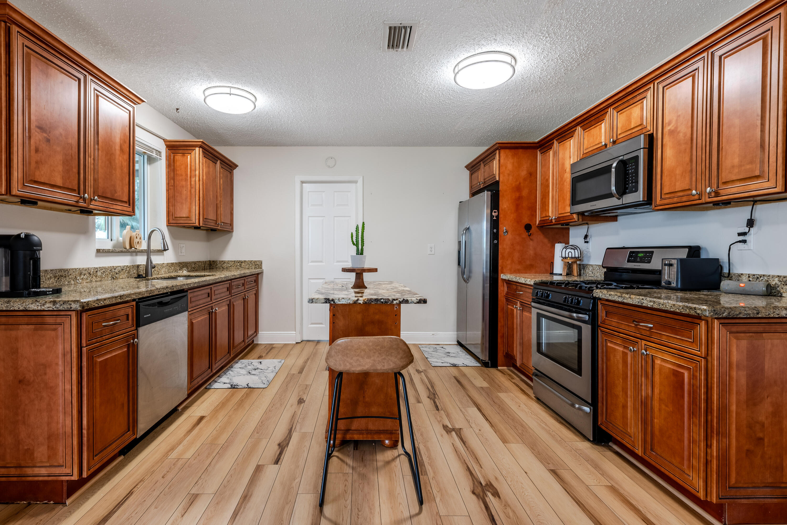 4317 APPLECREST, Palm Beach Gardens FL 33410