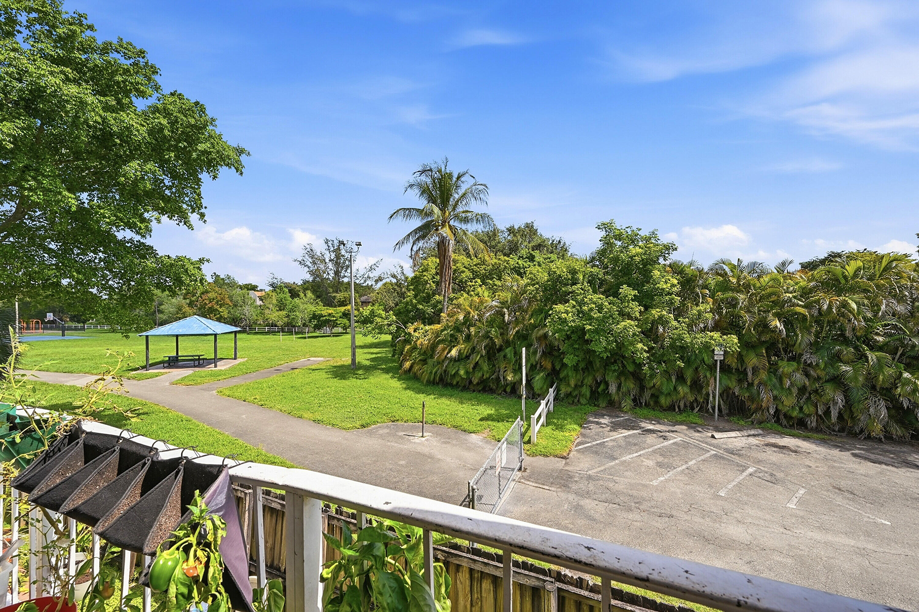 3760 NW 115TH #7-4, Coral Springs FL 33065