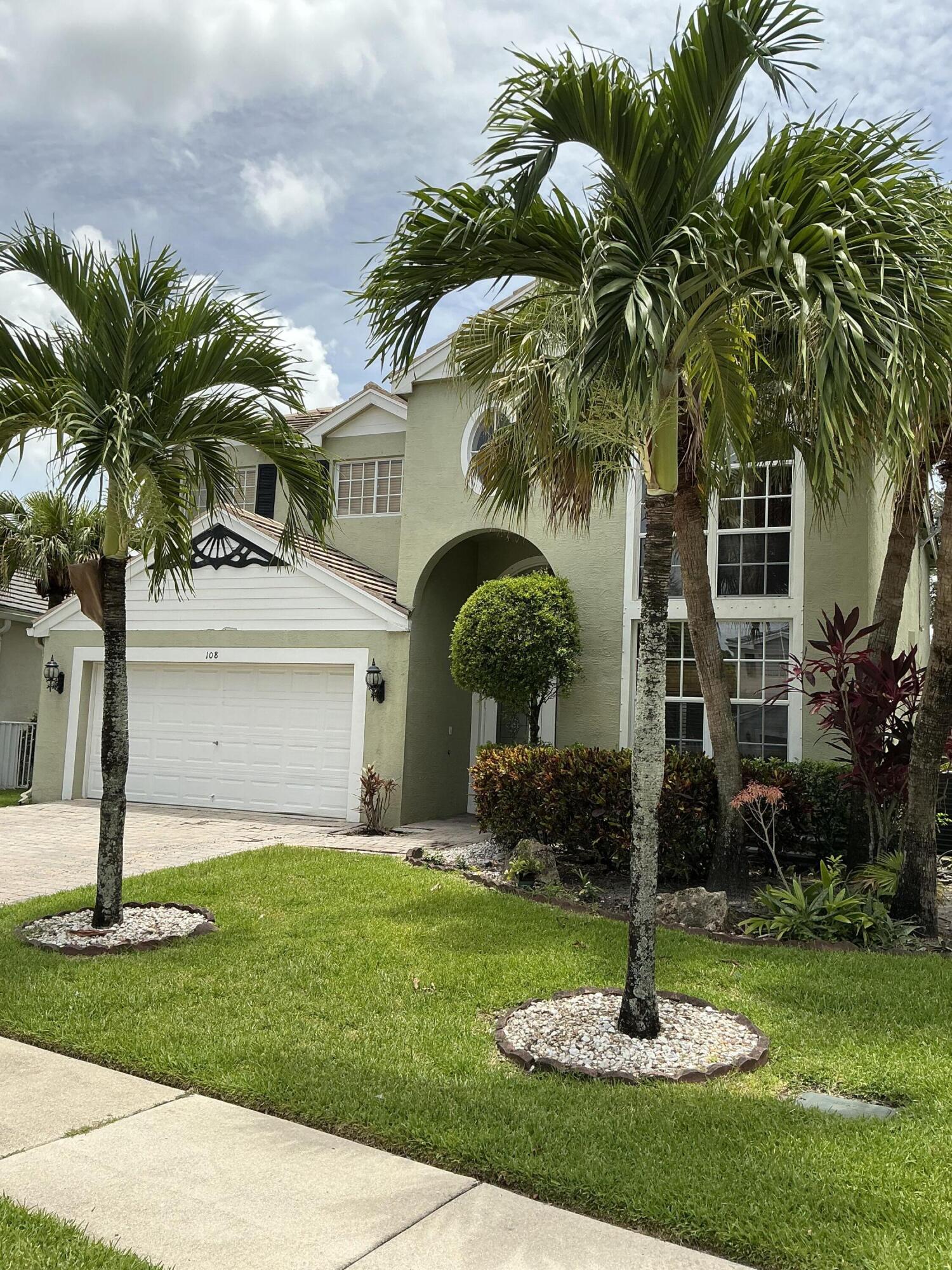 108 Kensington, Royal Palm Beach FL 33411