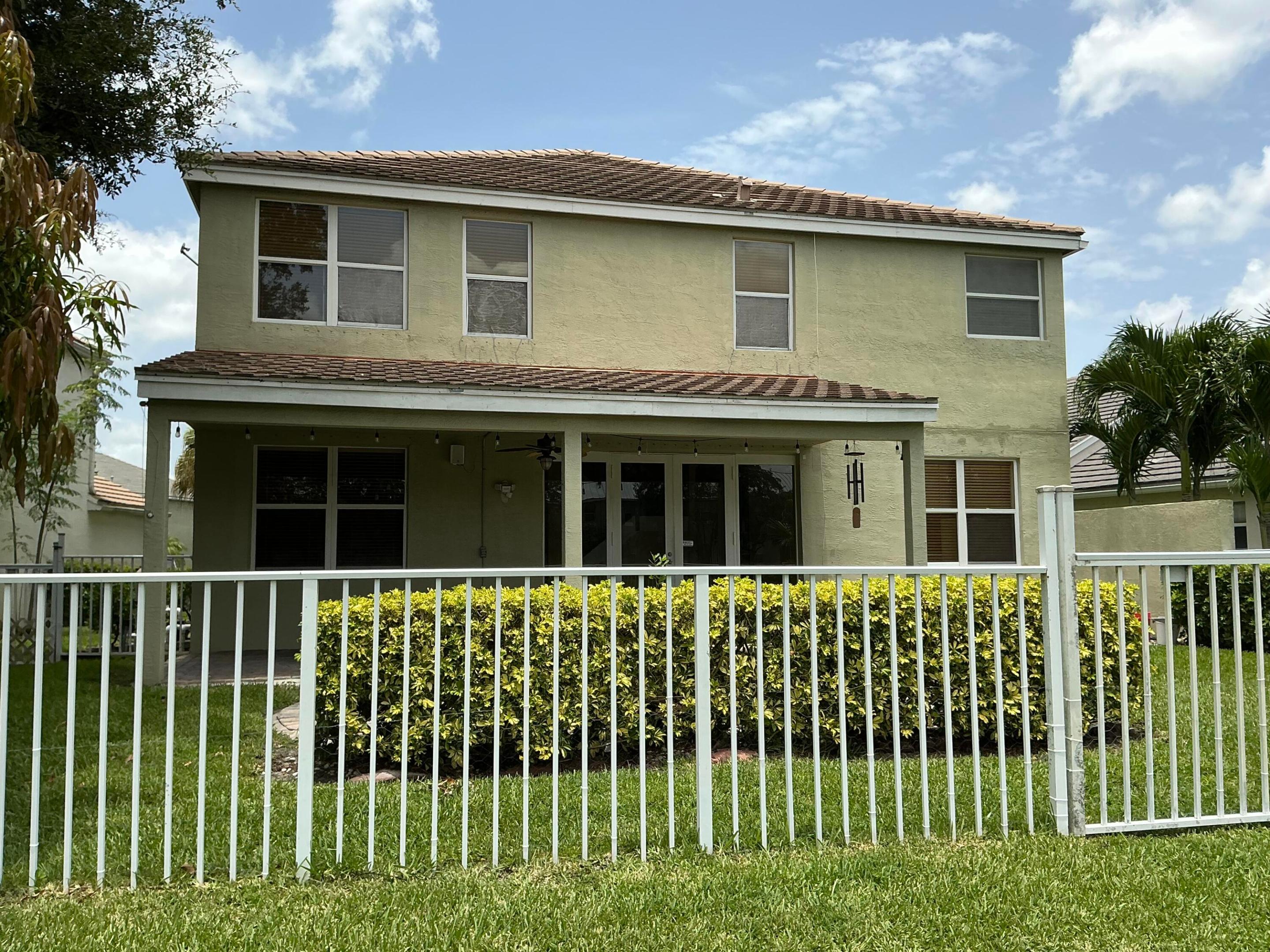 108 Kensington, Royal Palm Beach FL 33411