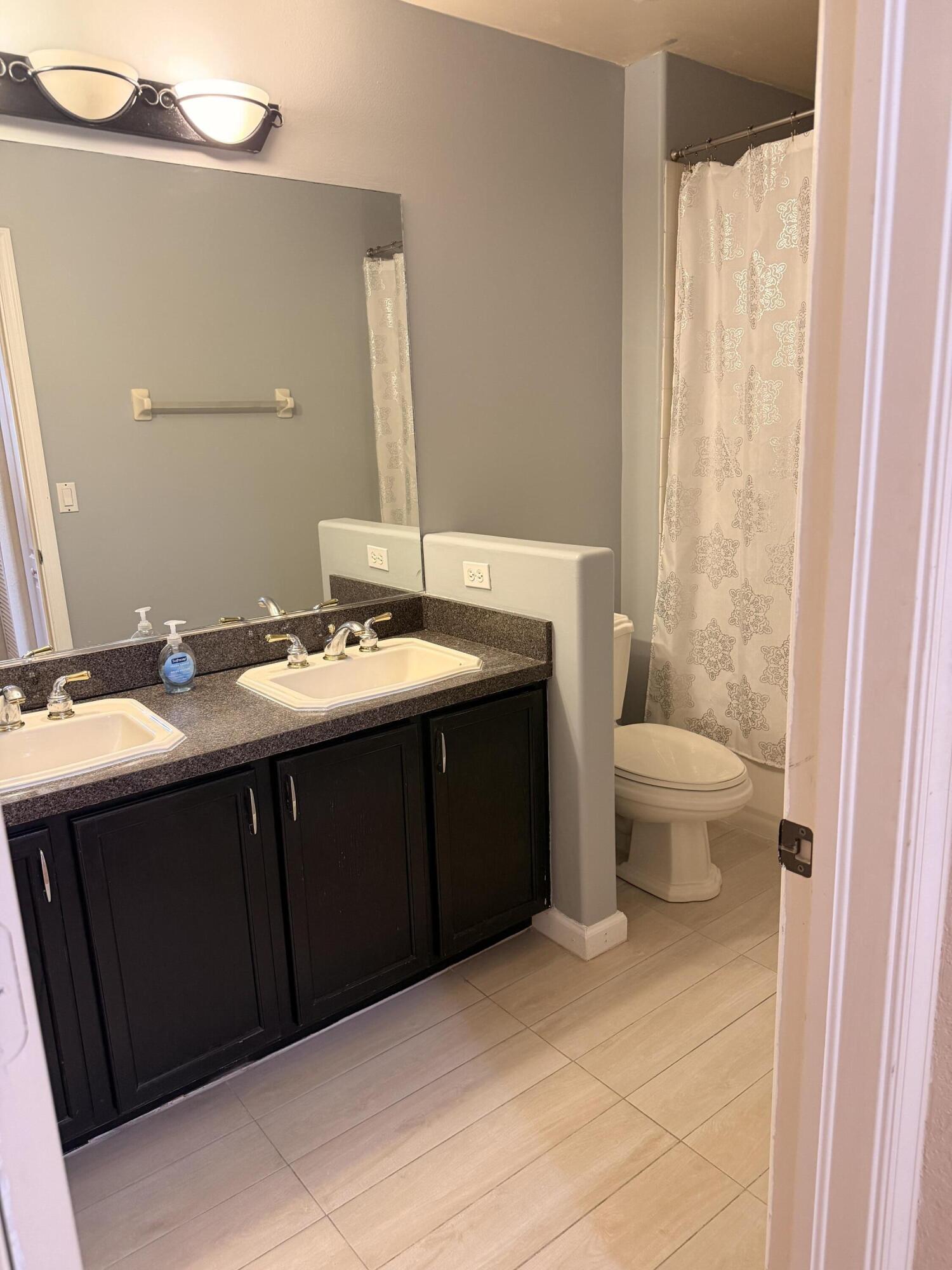 108 Kensington, Royal Palm Beach FL 33411