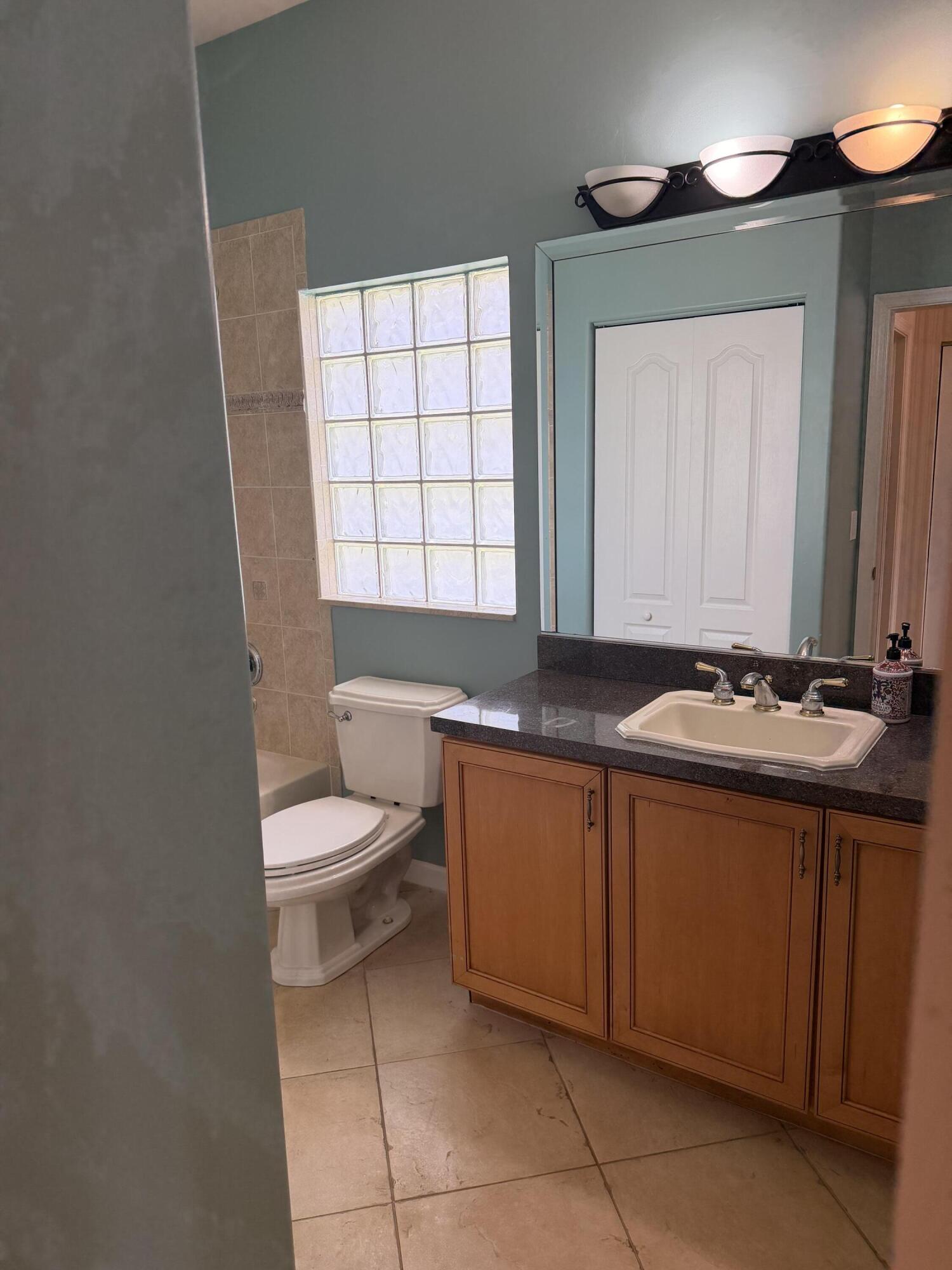 108 Kensington, Royal Palm Beach FL 33411