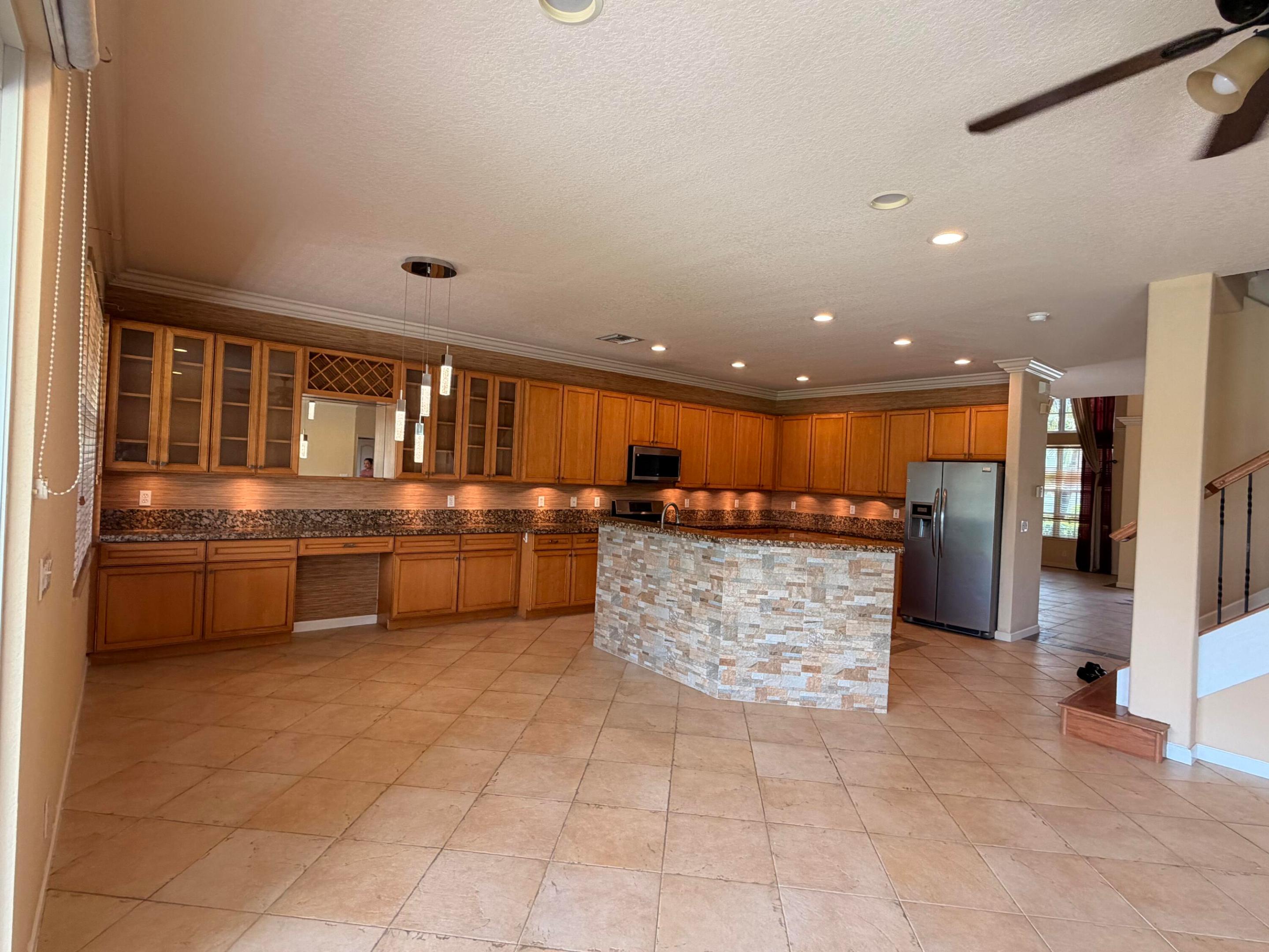 108 Kensington, Royal Palm Beach FL 33411