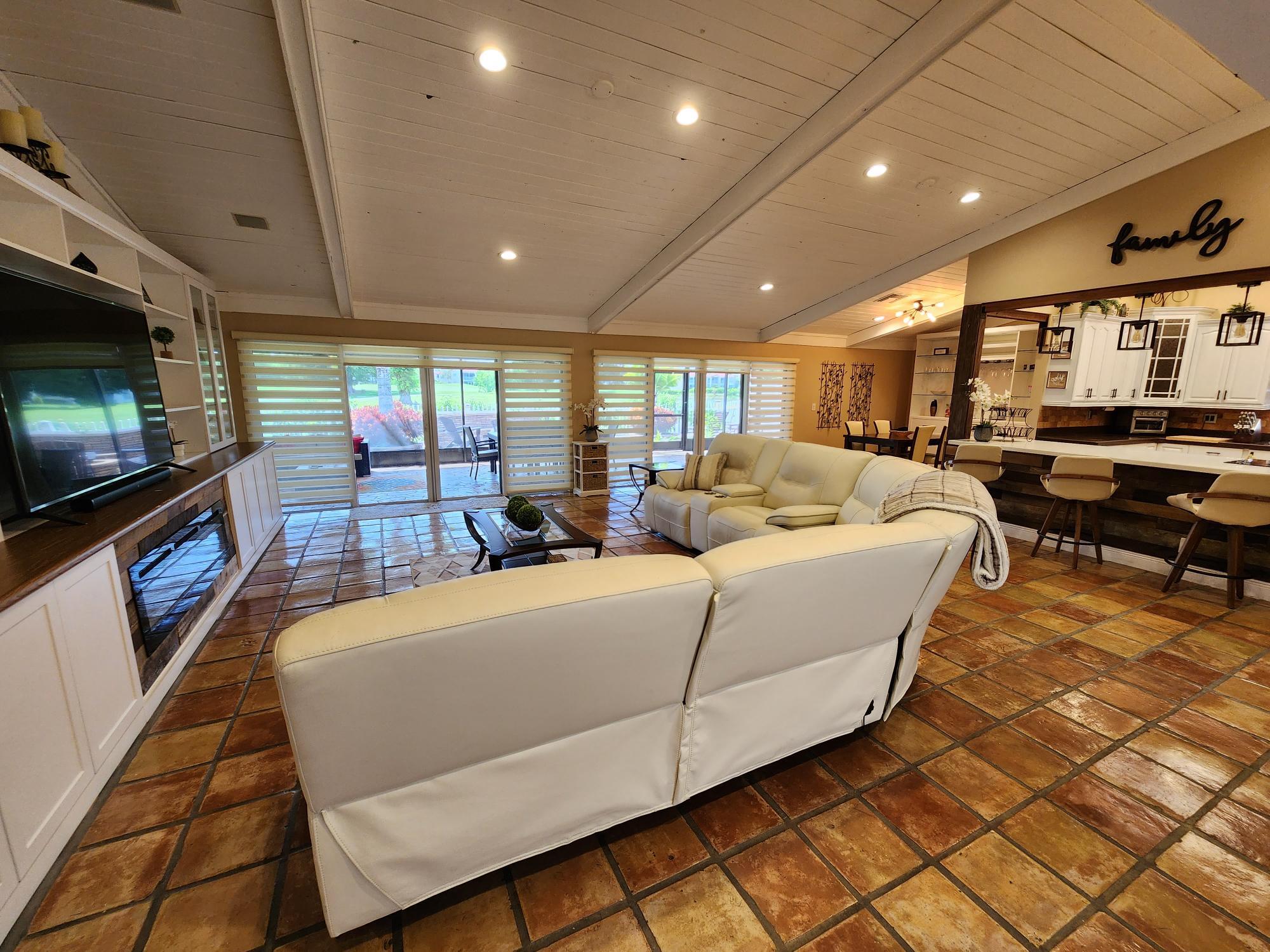 7401 CORKWOOD, Tamarac FL 33321