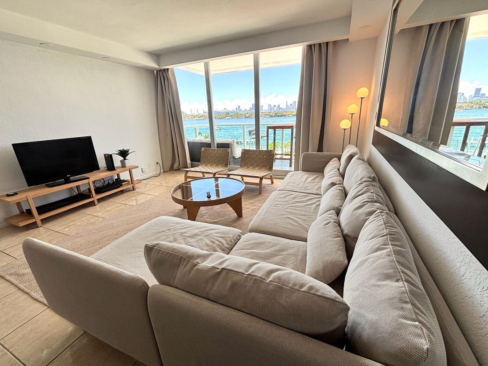 1000 WEST #314, Miami Beach FL 33139