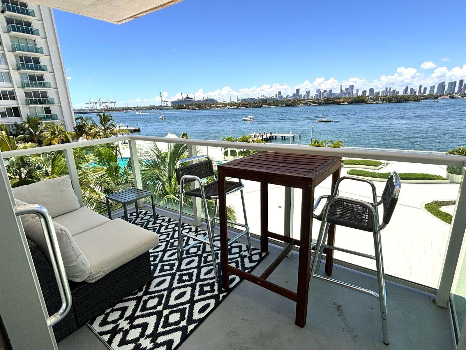 1000 WEST #314, Miami Beach FL 33139