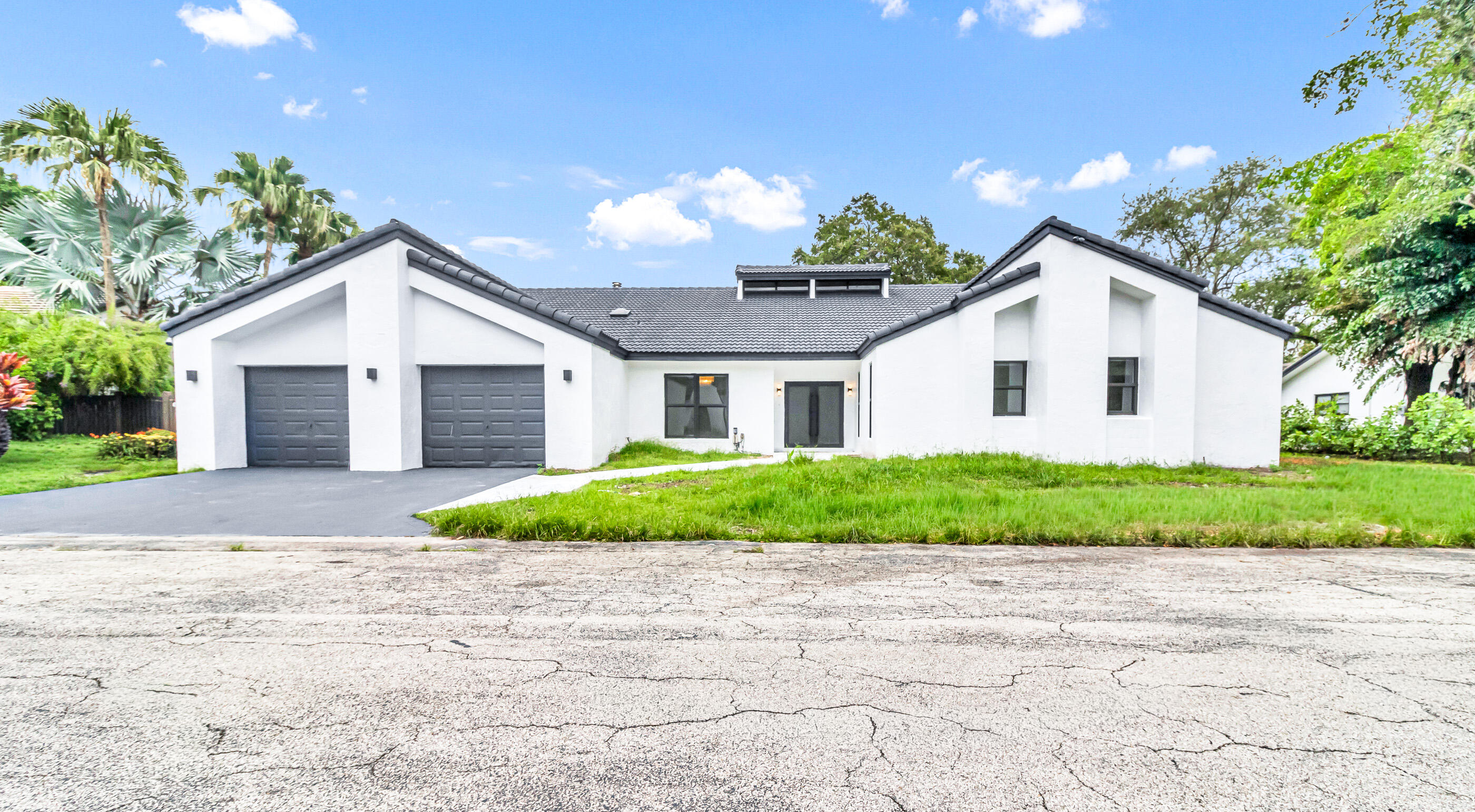 5740 SW 33rd, Fort Lauderdale FL 33312