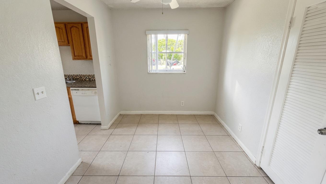 200 Croton #111, Lantana FL 33462