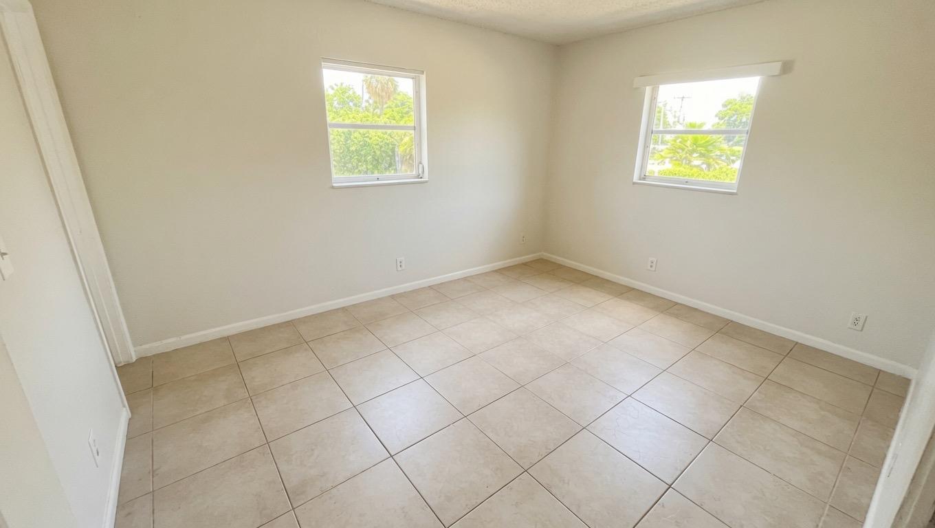 200 Croton #111, Lantana FL 33462