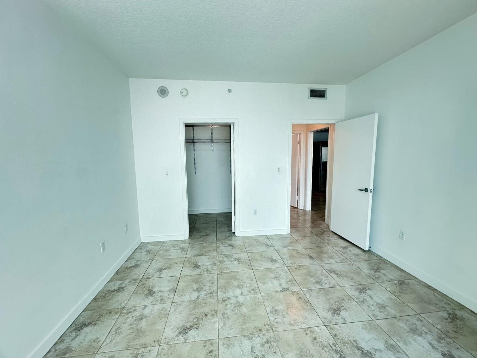 1900 N BAYSHORE #1709, Miami FL 33132