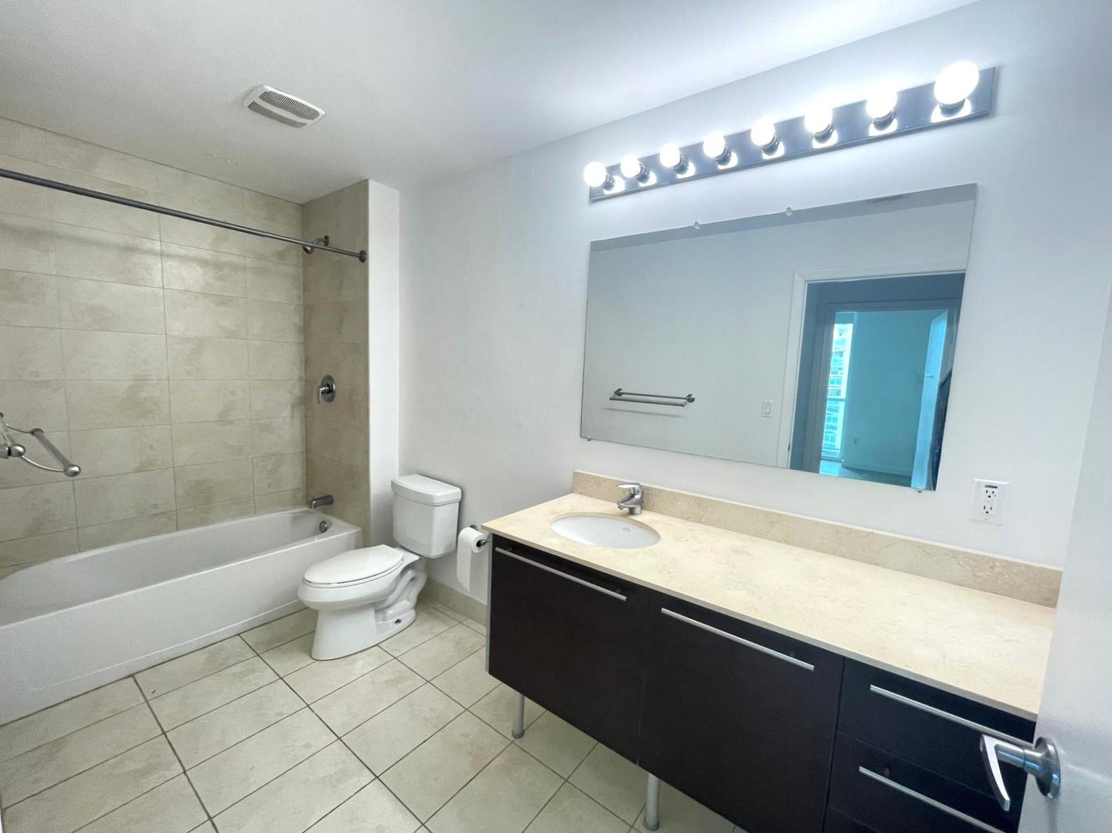 1900 N BAYSHORE #1709, Miami FL 33132
