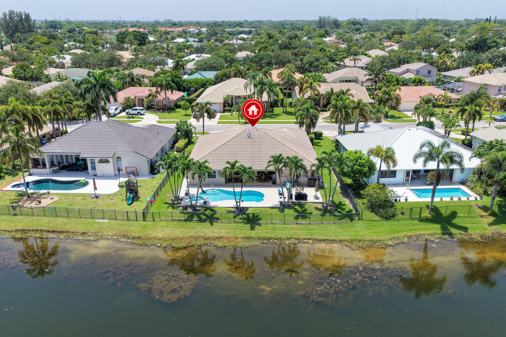 118 Fernwood, Royal Palm Beach FL 33411