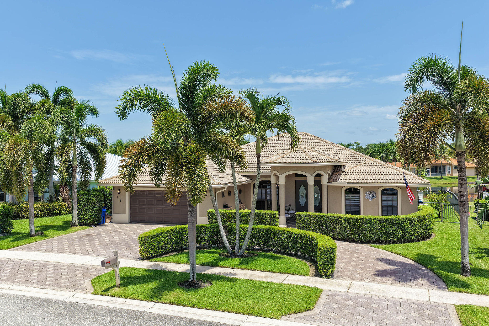 118 Fernwood, Royal Palm Beach FL 33411