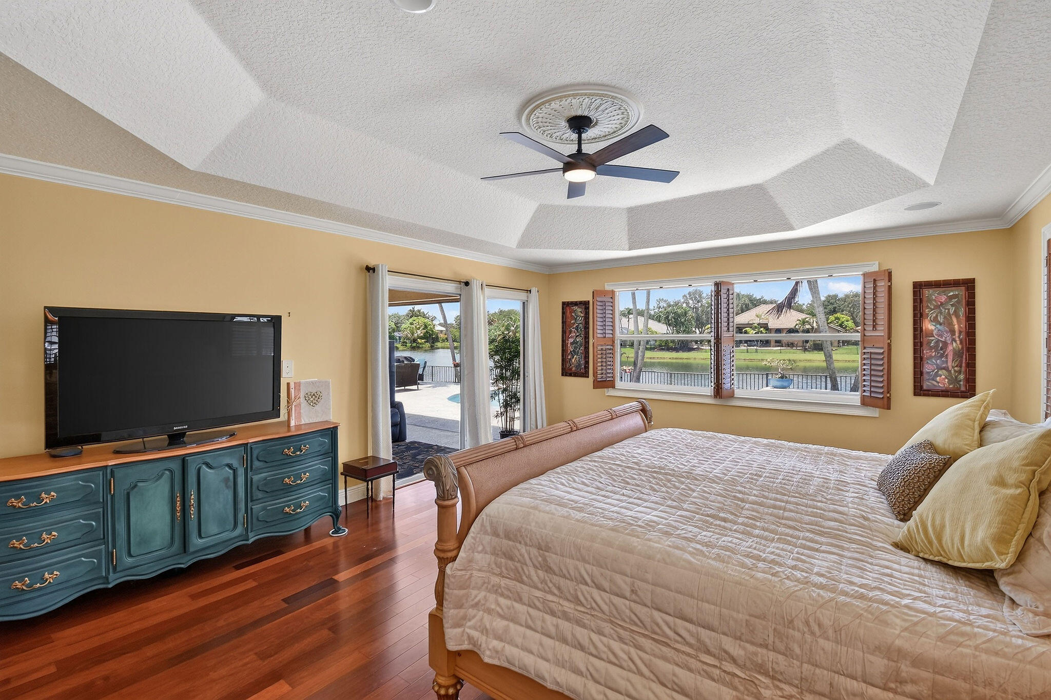 118 Fernwood, Royal Palm Beach FL 33411