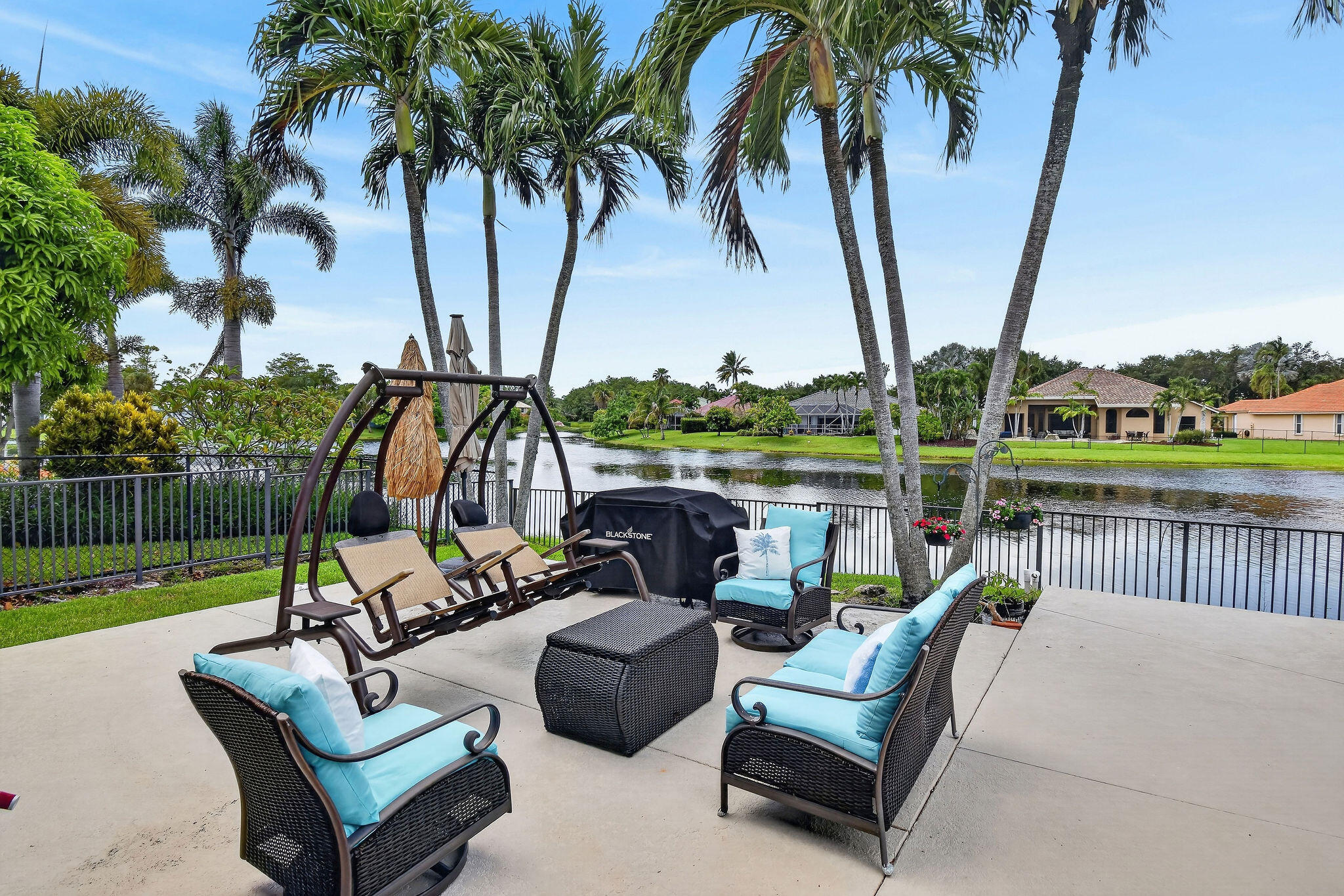 118 Fernwood, Royal Palm Beach FL 33411