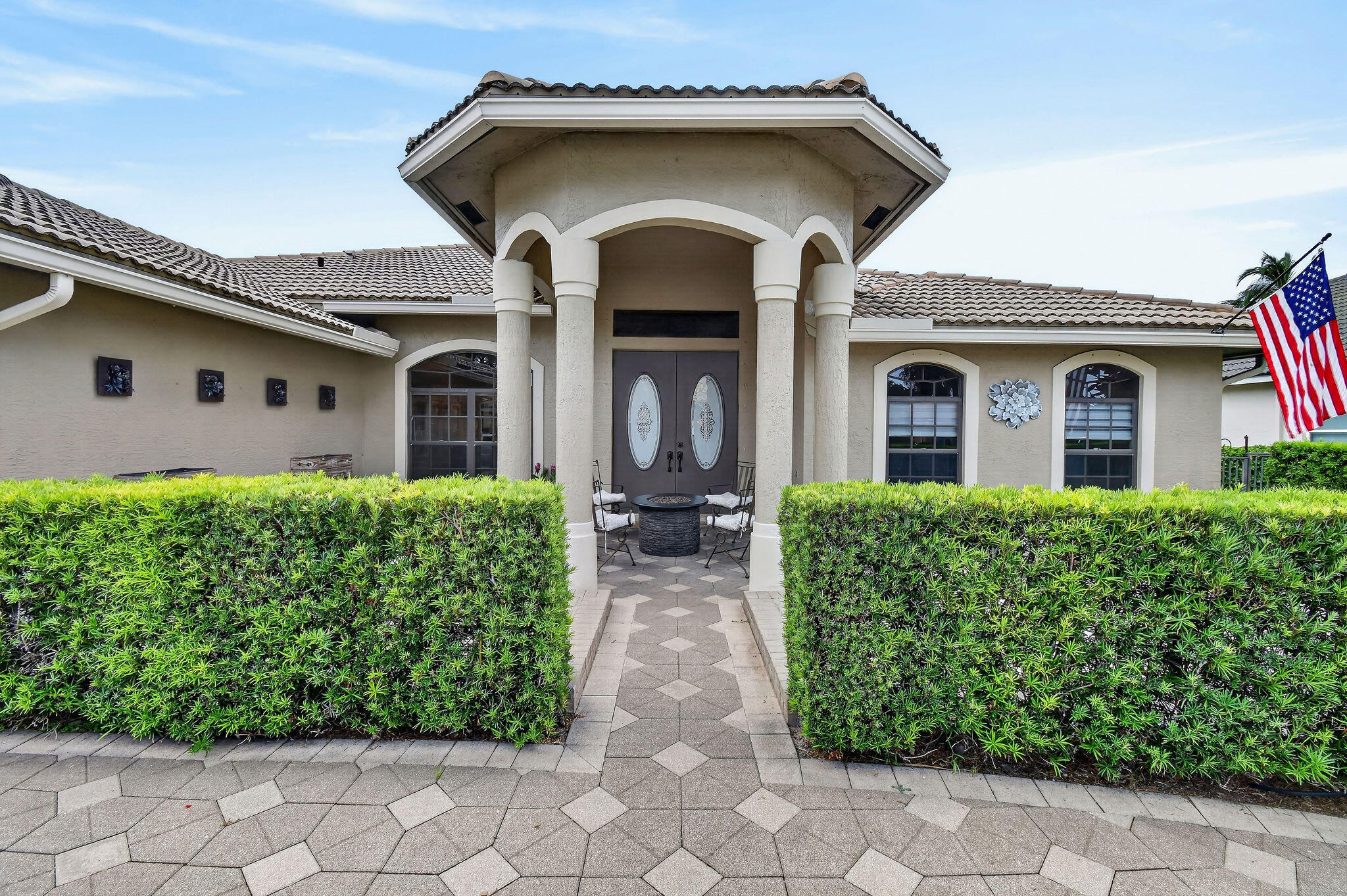 118 Fernwood, Royal Palm Beach FL 33411
