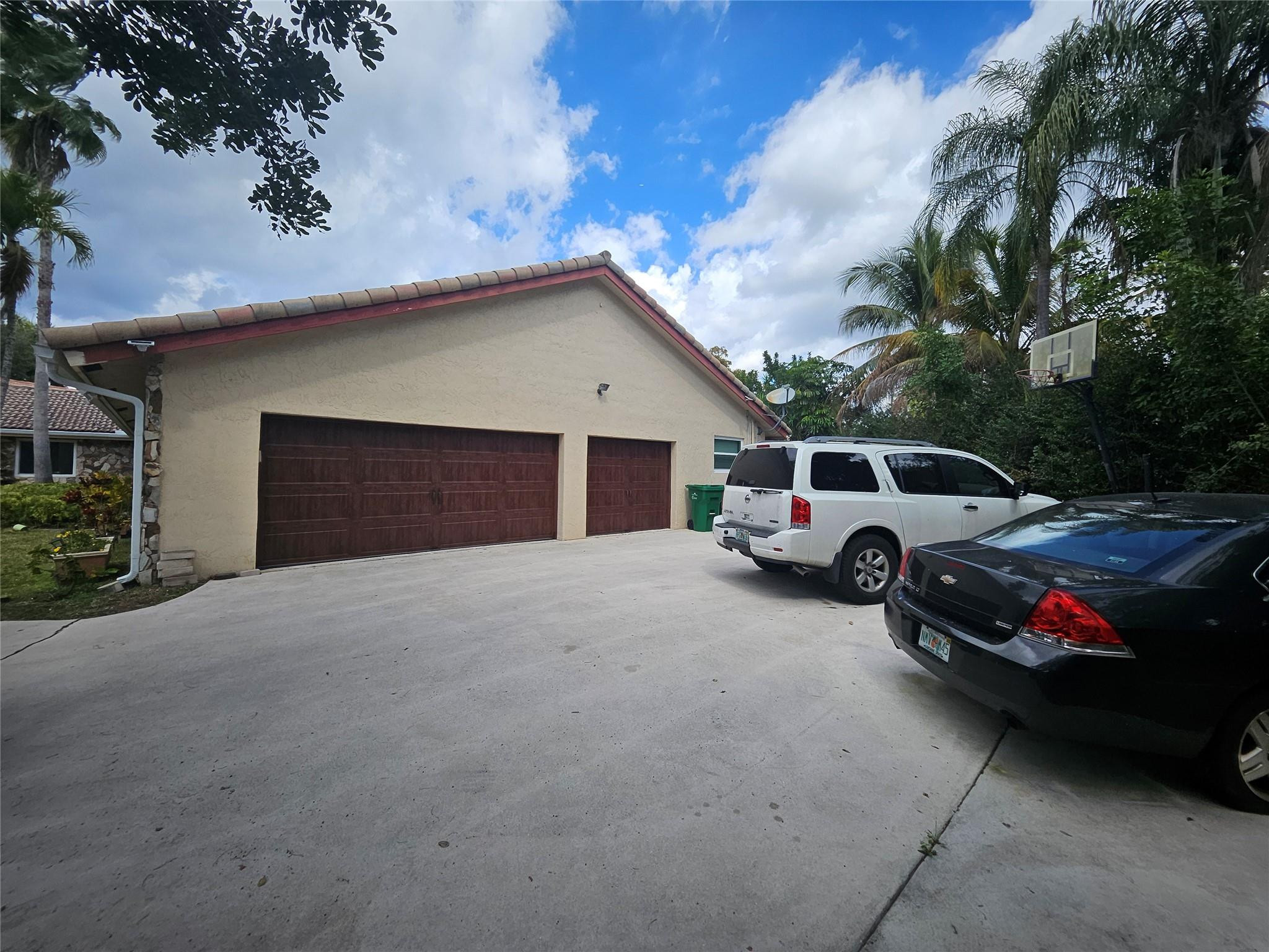 197 NW 113th, Coral Springs FL 33071