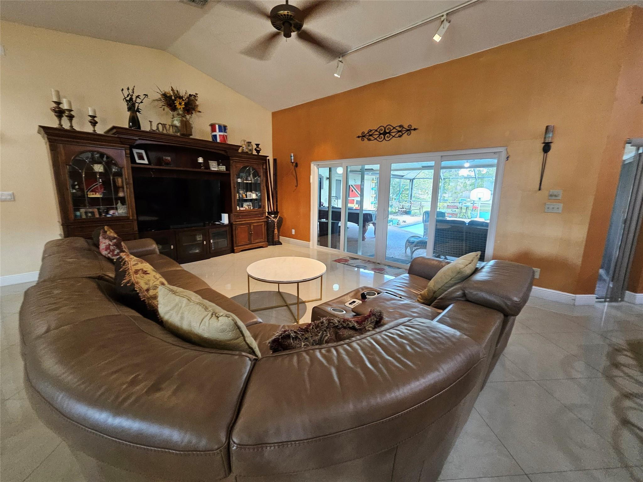 197 NW 113th, Coral Springs FL 33071