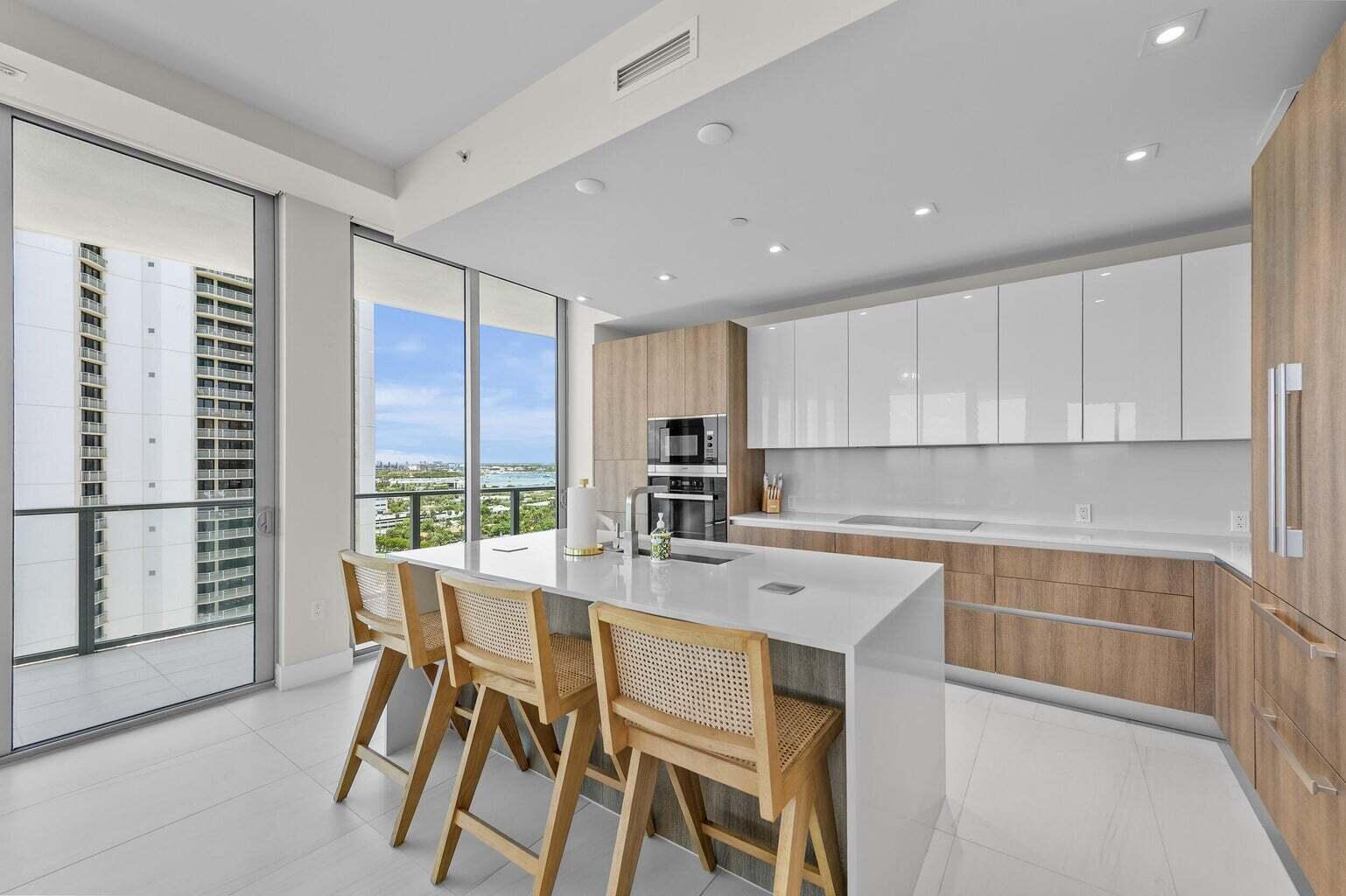 3100 N Ocean #H 1504, Riviera Beach FL 33404