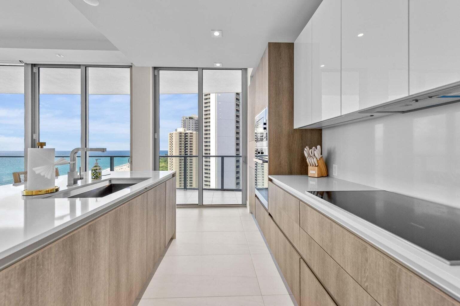 3100 N Ocean #H 1504, Riviera Beach FL 33404