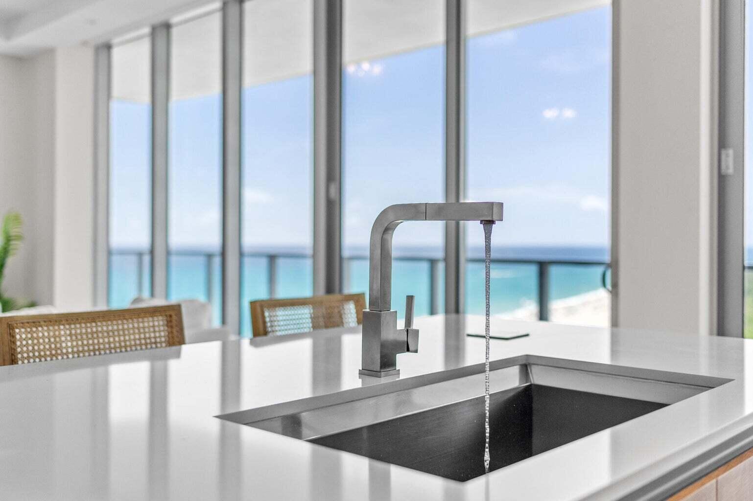 3100 N Ocean #H 1504, Riviera Beach FL 33404