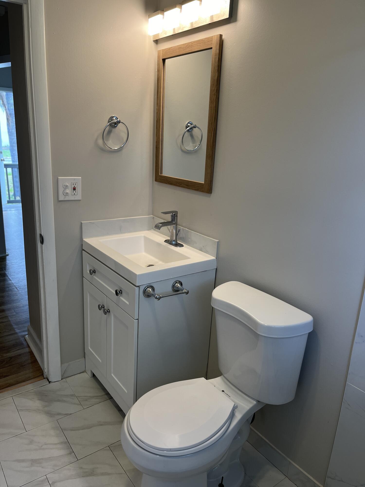 511 W PALM, Lantana FL 33462