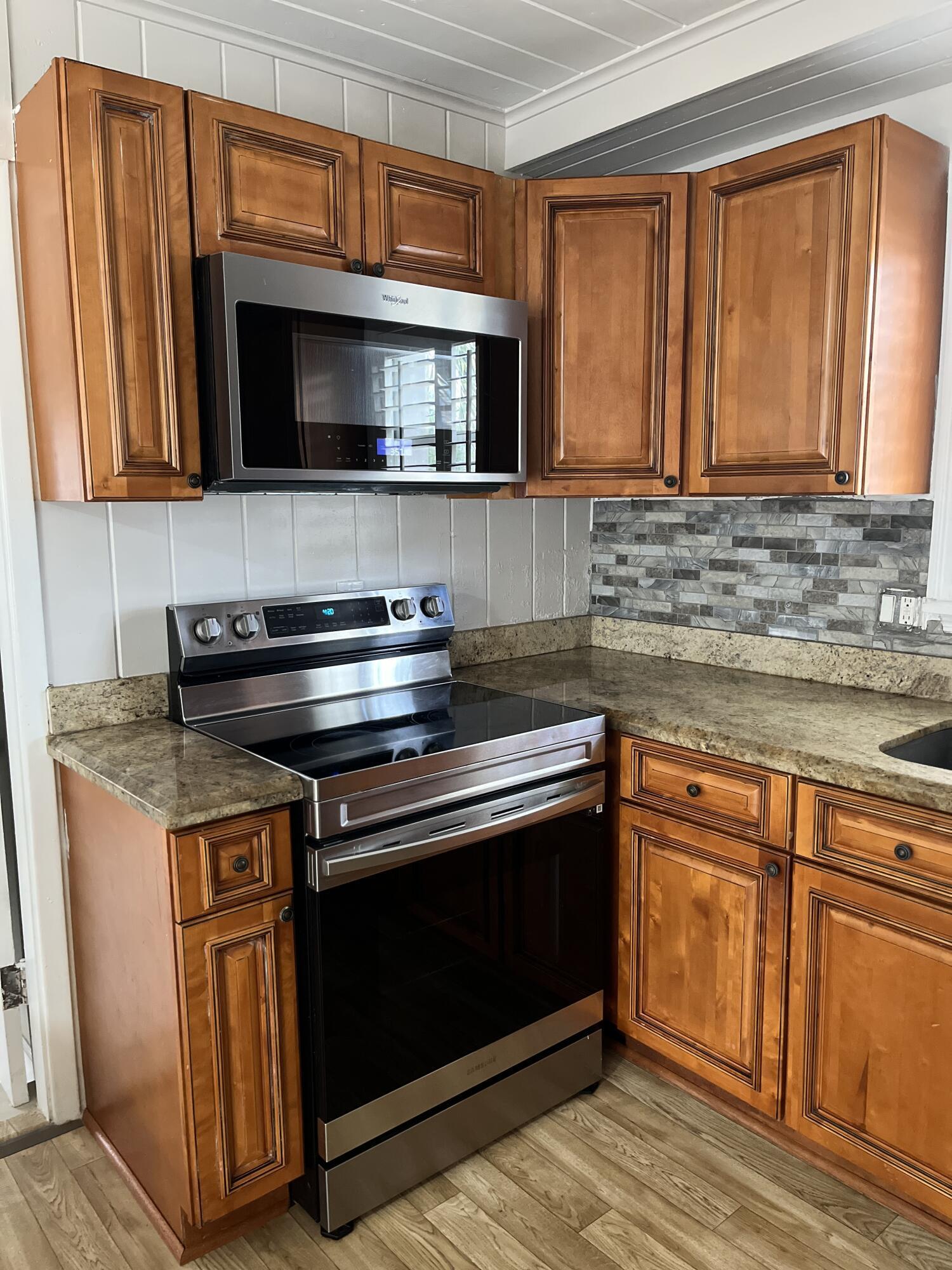 511 W PALM, Lantana FL 33462