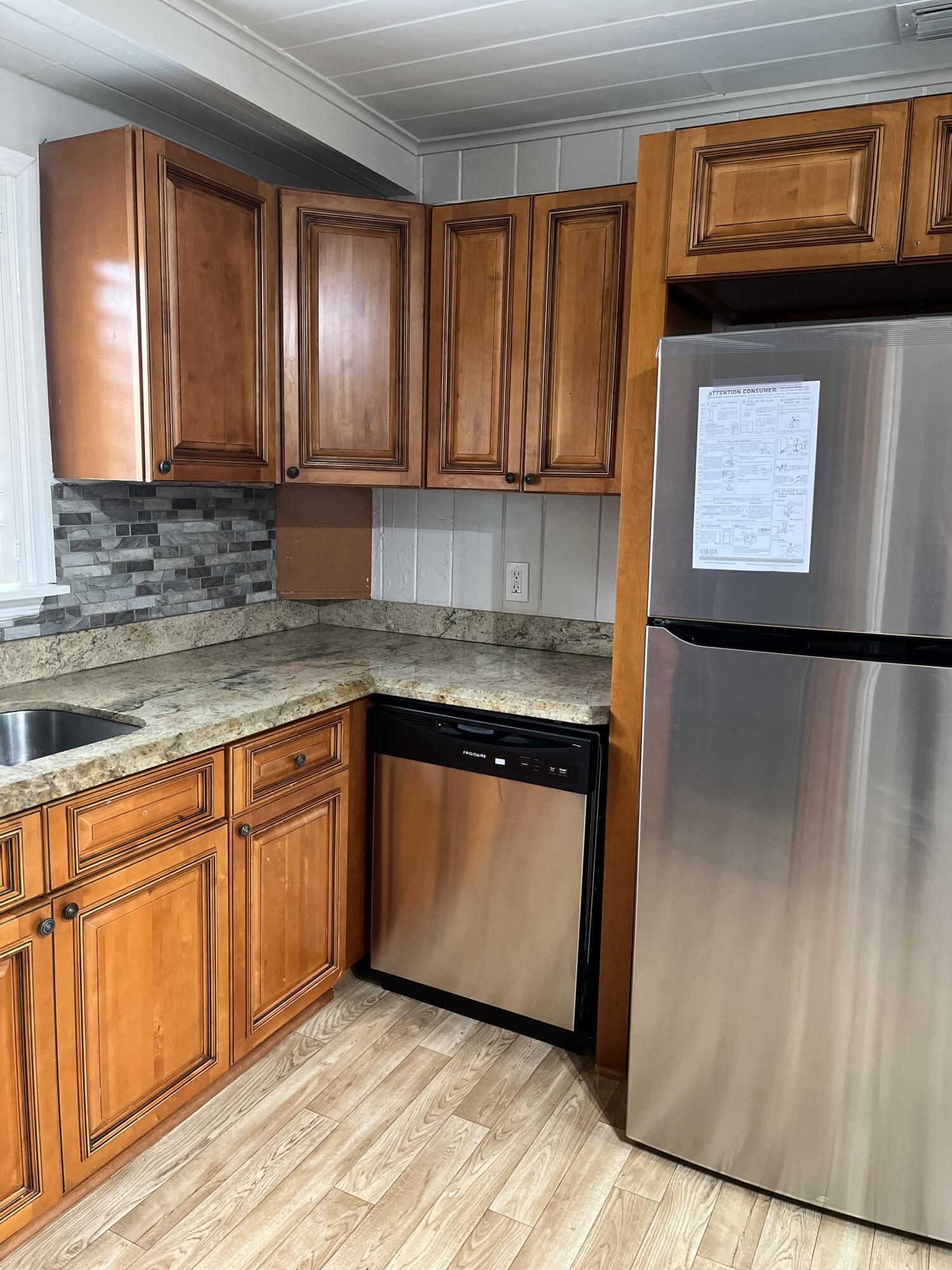 511 W PALM, Lantana FL 33462