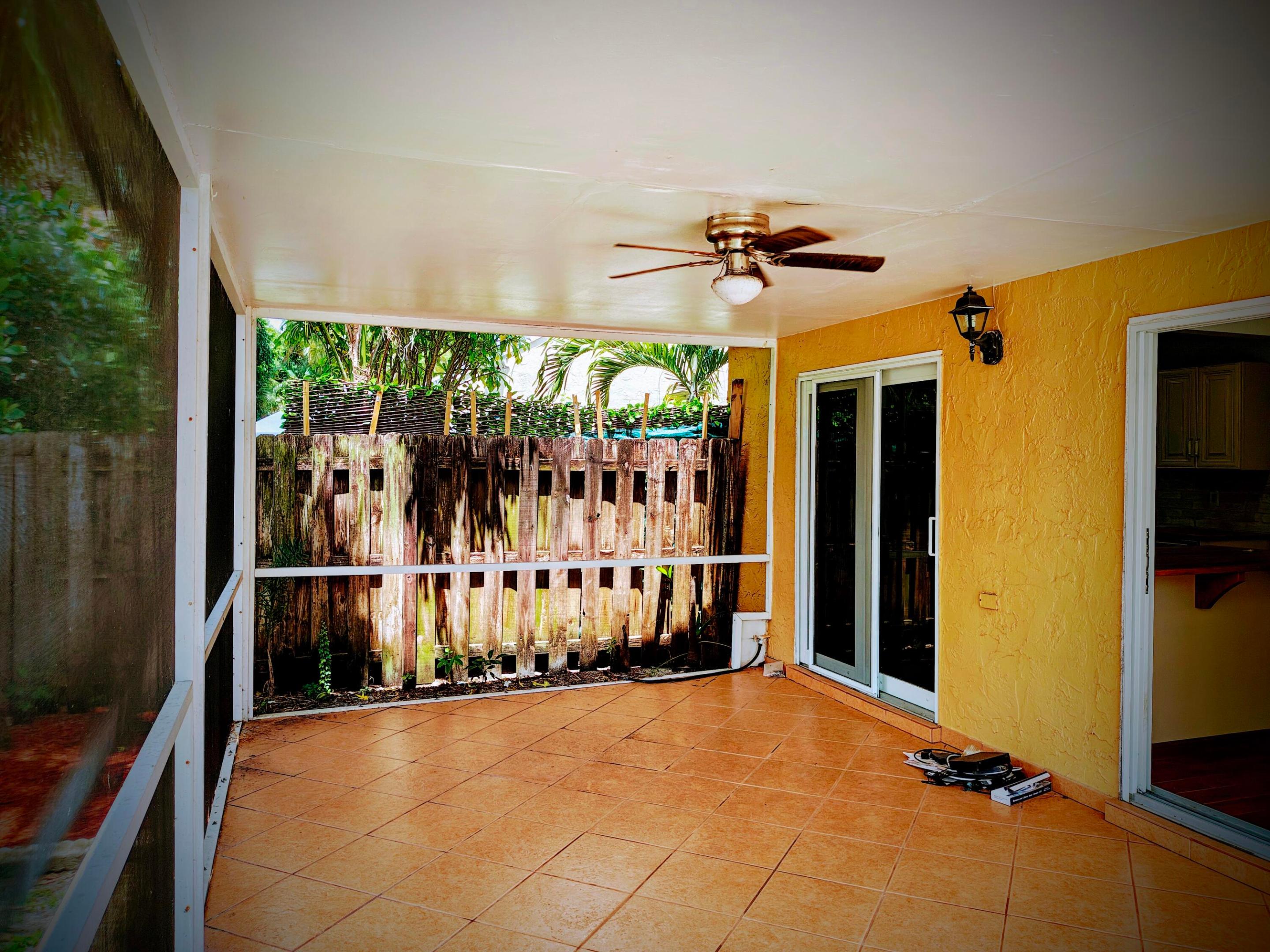 9785 RIDGECREEK, Boca Raton FL 33496