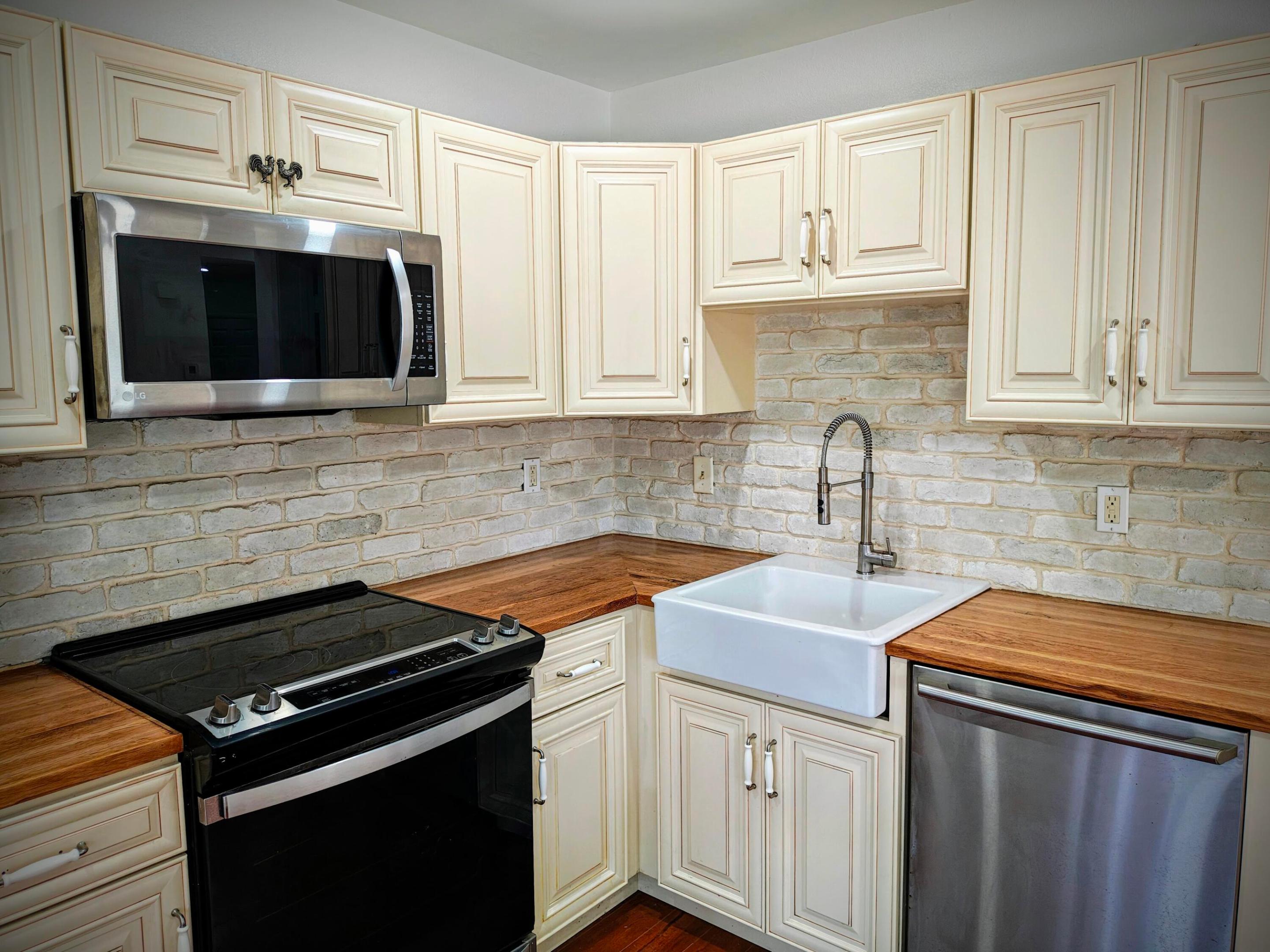 9785 RIDGECREEK, Boca Raton FL 33496