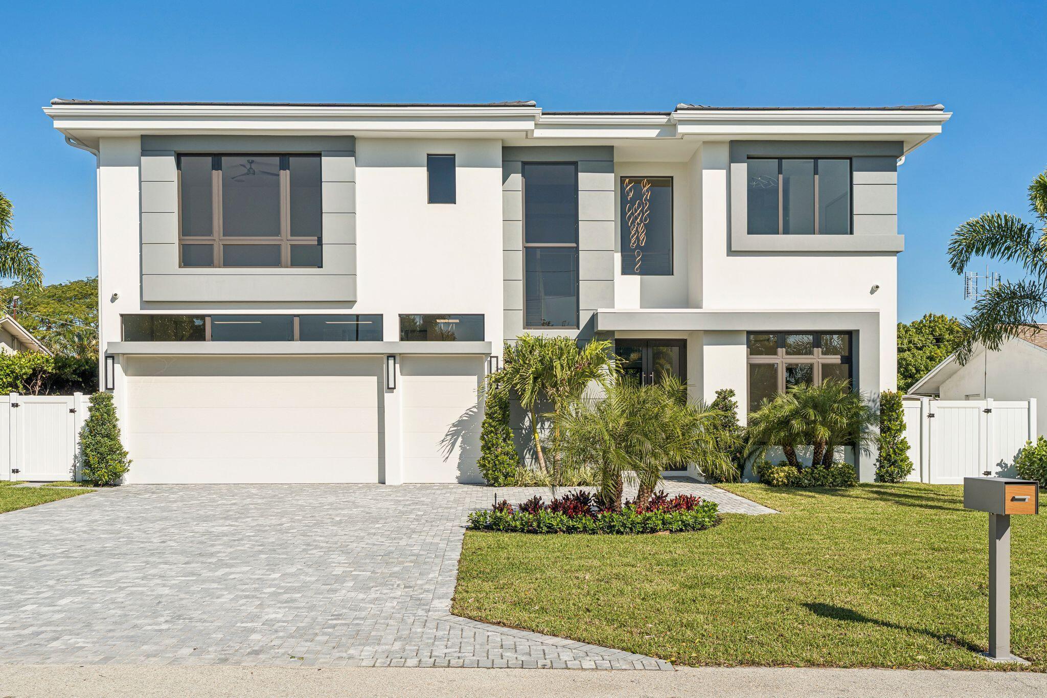 261 NW 8th, Boca Raton FL 33432