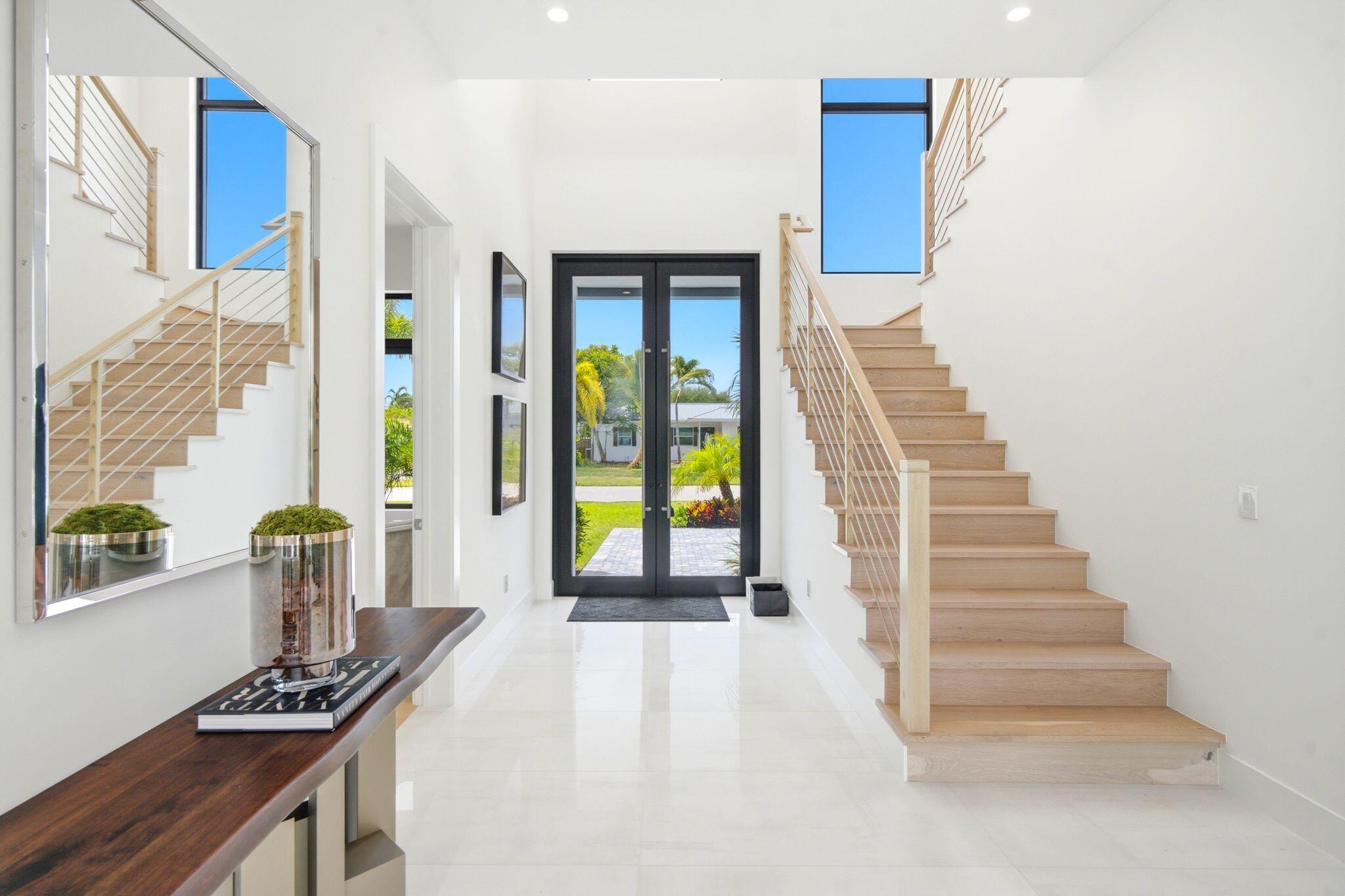 261 NW 8th, Boca Raton FL 33432