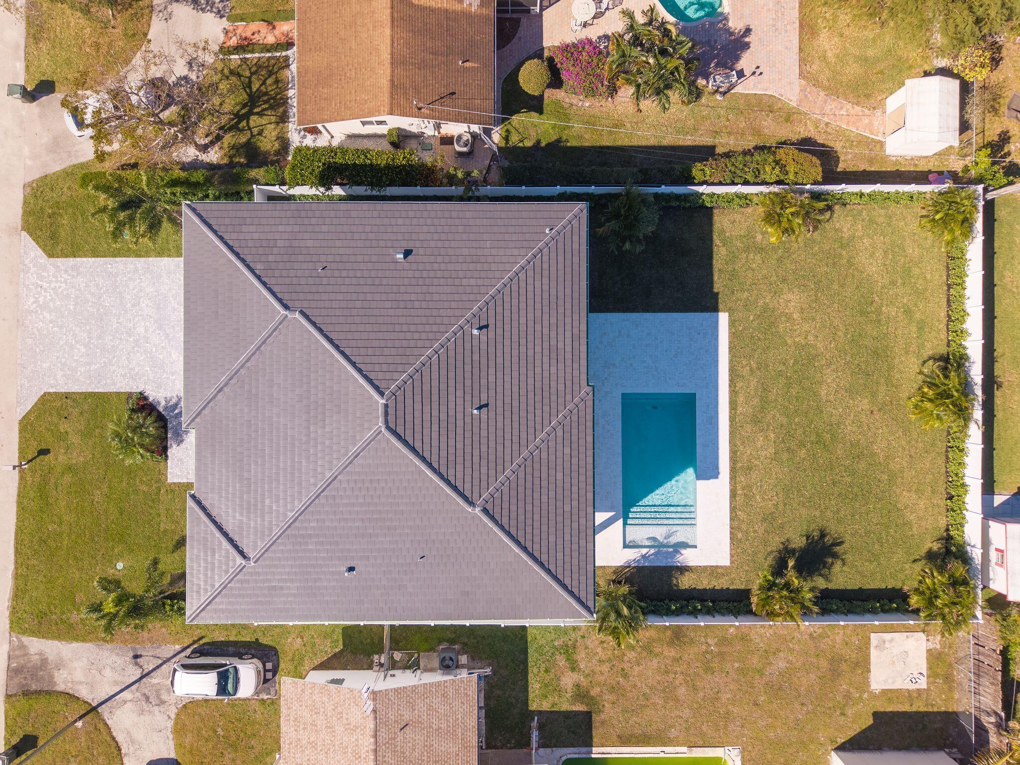 261 NW 8th, Boca Raton FL 33432
