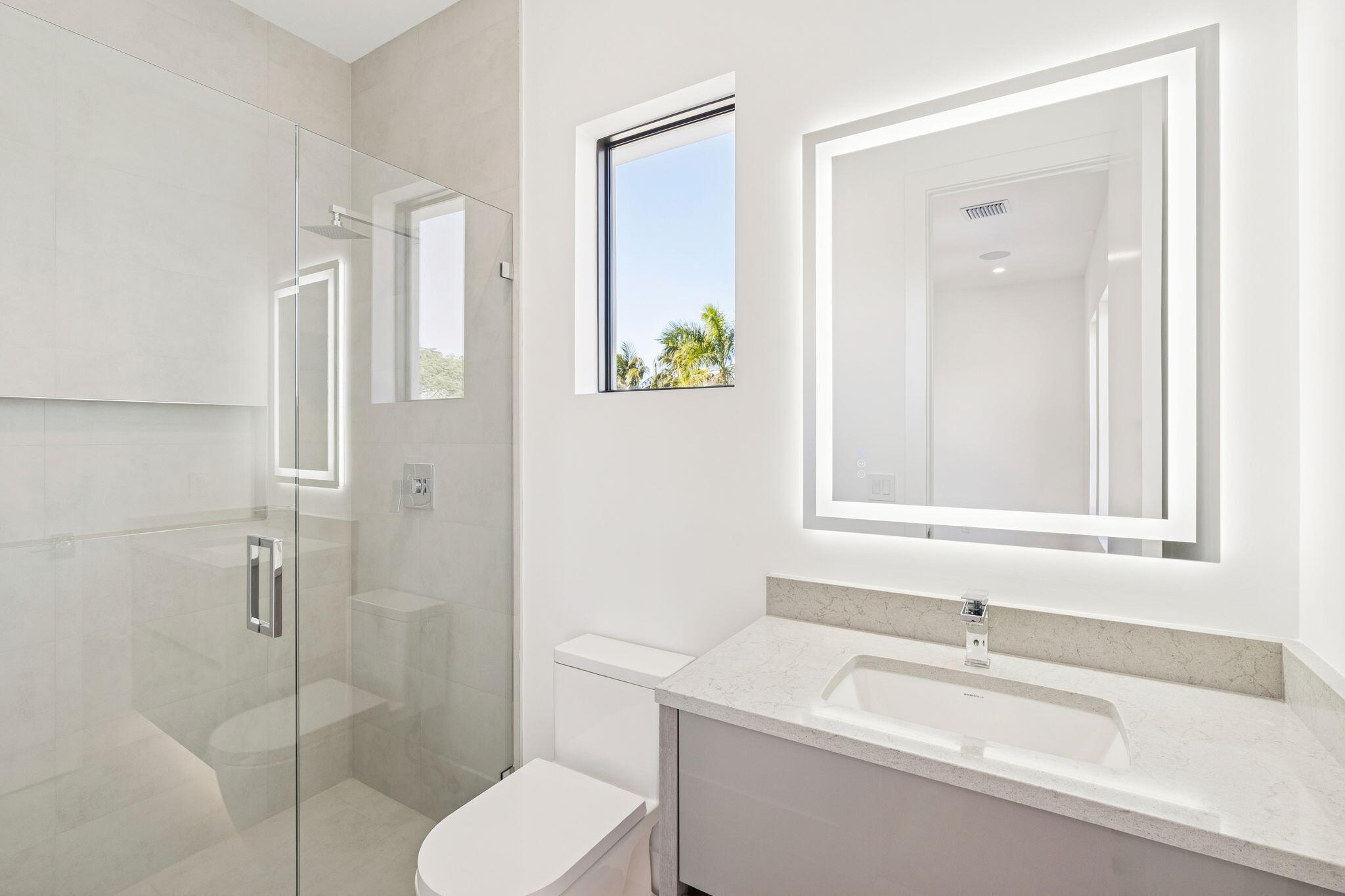 261 NW 8th, Boca Raton FL 33432