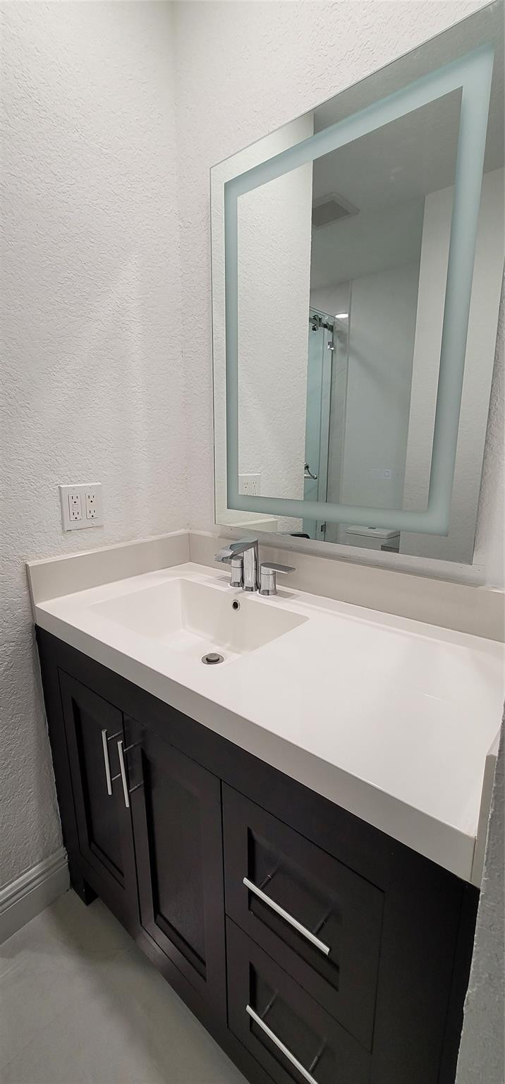 13224 NW 12th, Sunrise FL 33323