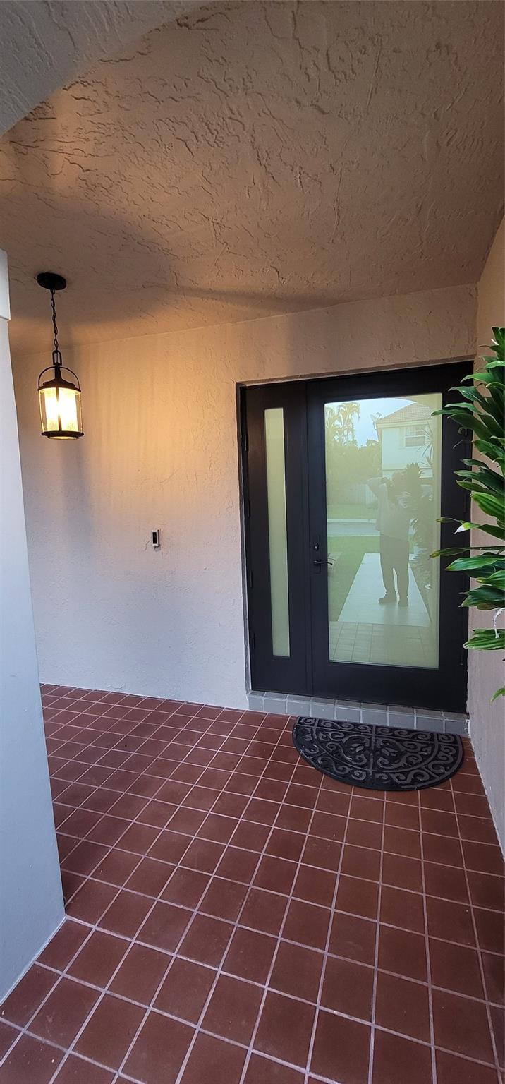 13224 NW 12th, Sunrise FL 33323